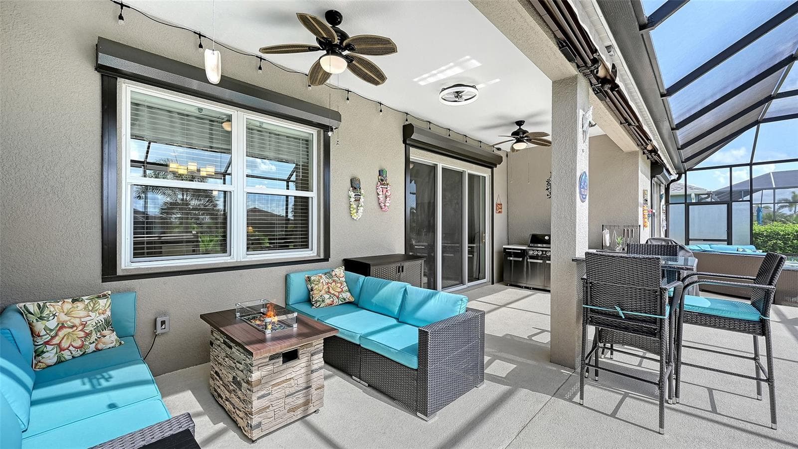 Outdoor Living Room - 13667 OLD CREEK CT, PARRISH