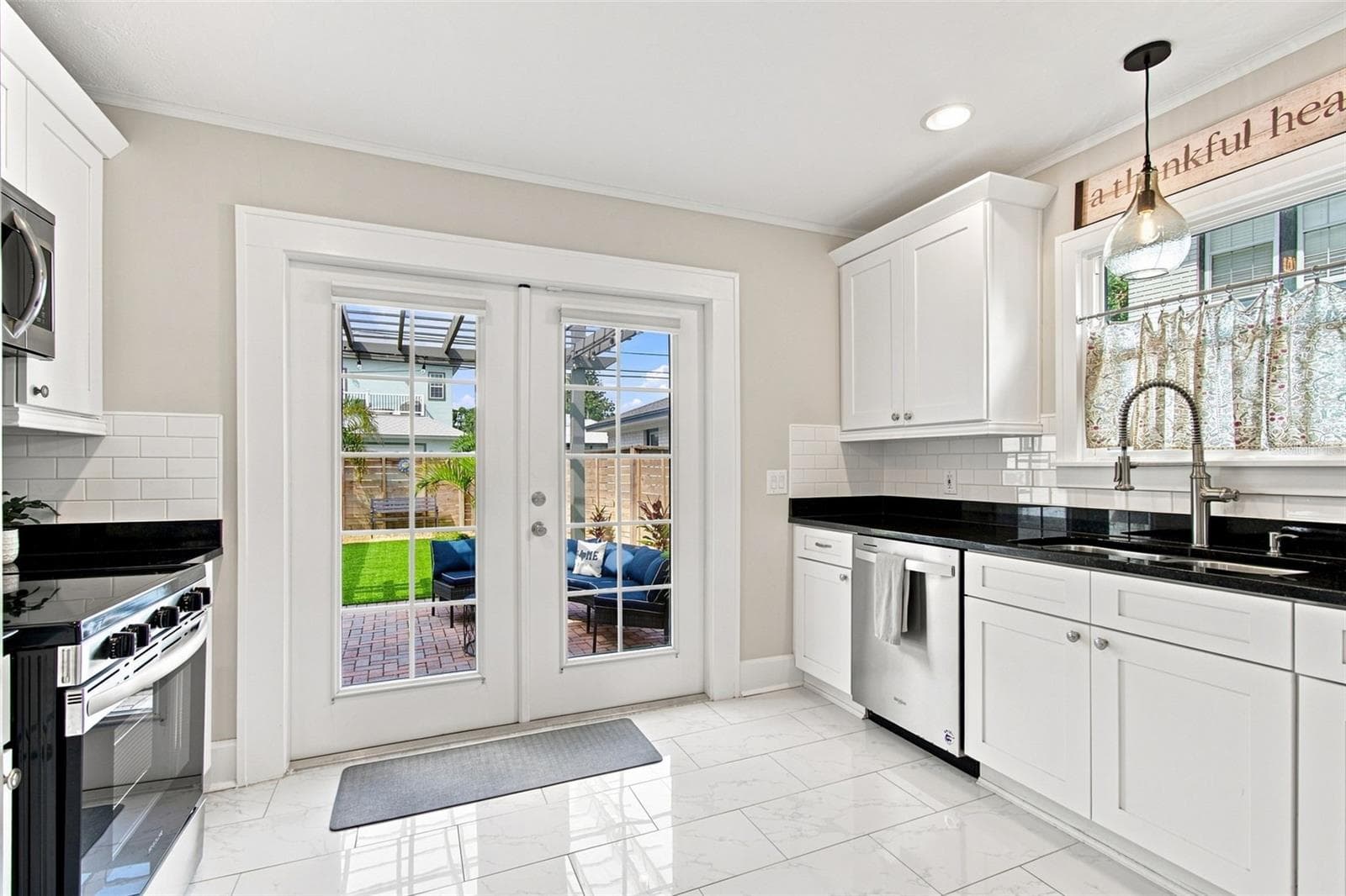 Single Family Residence at 3630 FOSTER HILL DR N, ST PETERSBURG, photo 14 of 69