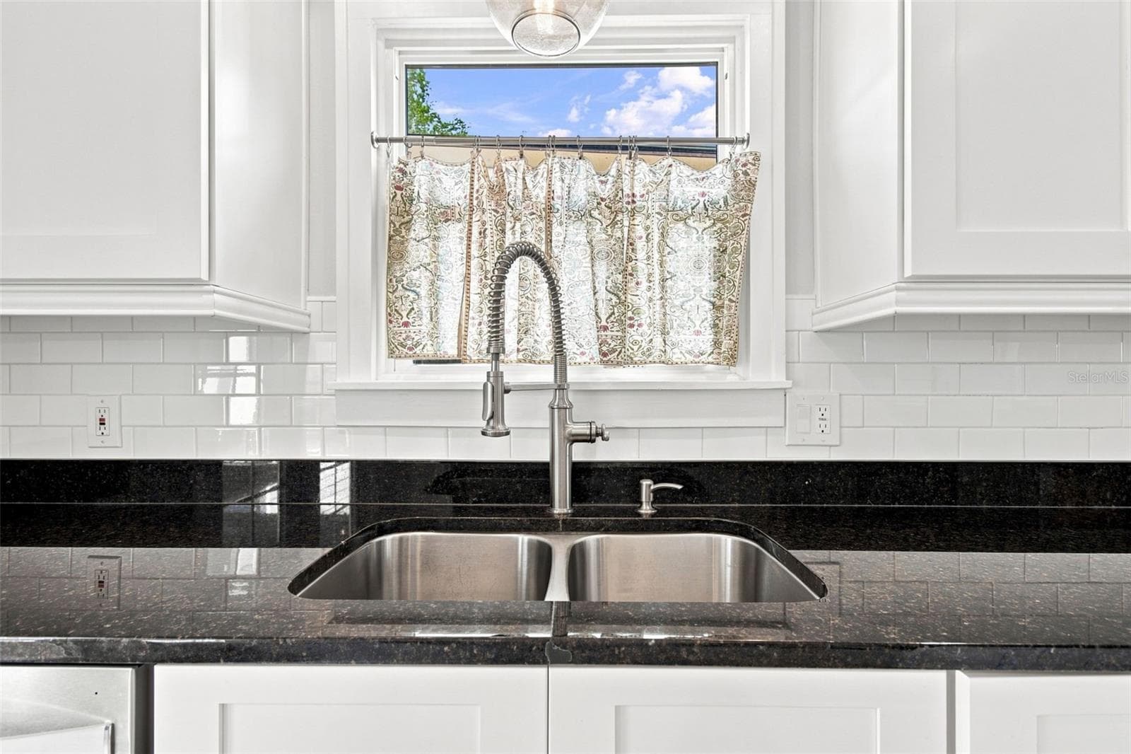 Single Family Residence at 3630 FOSTER HILL DR N, ST PETERSBURG, photo 18 of 69
