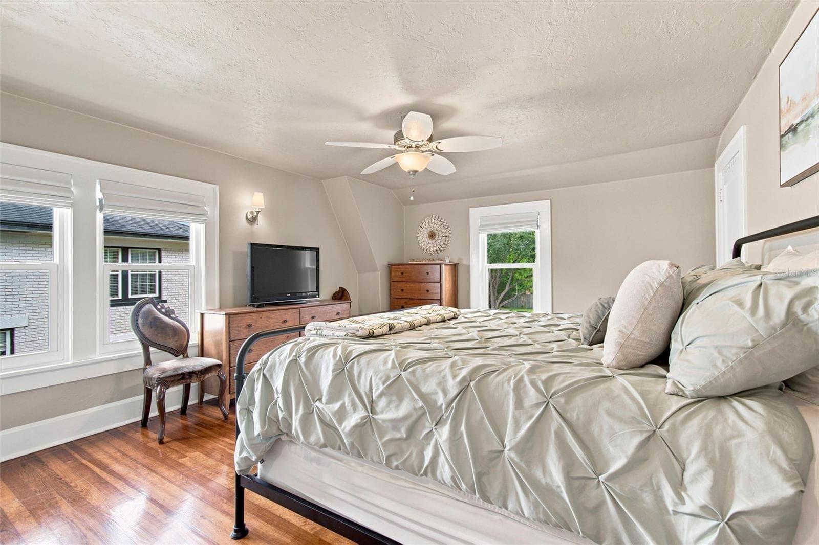 Single Family Residence at 3630 FOSTER HILL DR N, ST PETERSBURG, photo 35 of 69