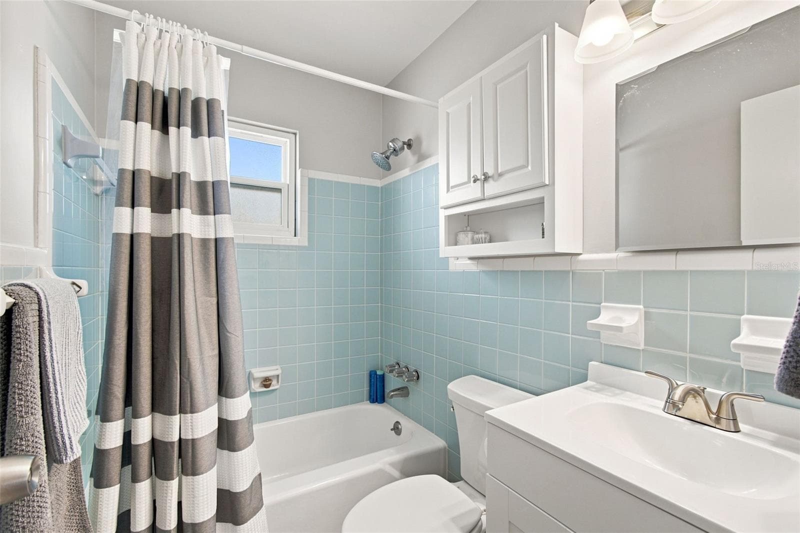 Single Family Residence at 3630 FOSTER HILL DR N, ST PETERSBURG, photo 60 of 69