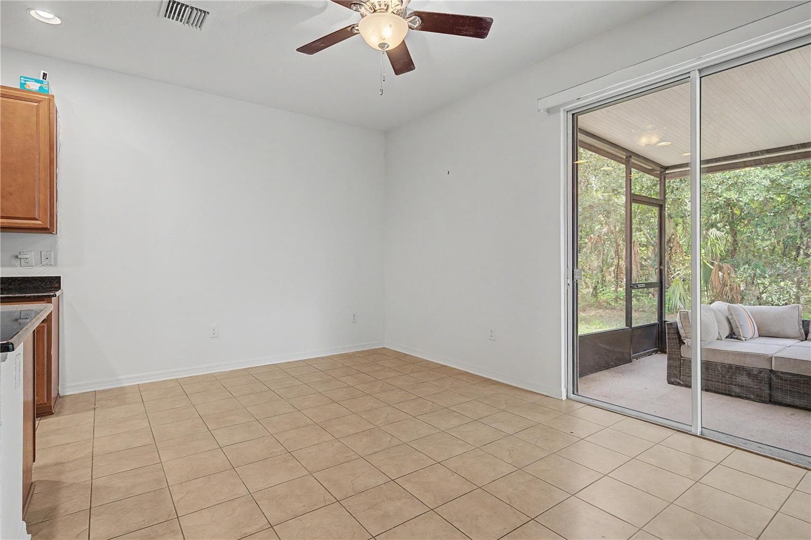 Townhouse at 6914 HOLLY HEATH DR, RIVERVIEW, photo 15 of 39