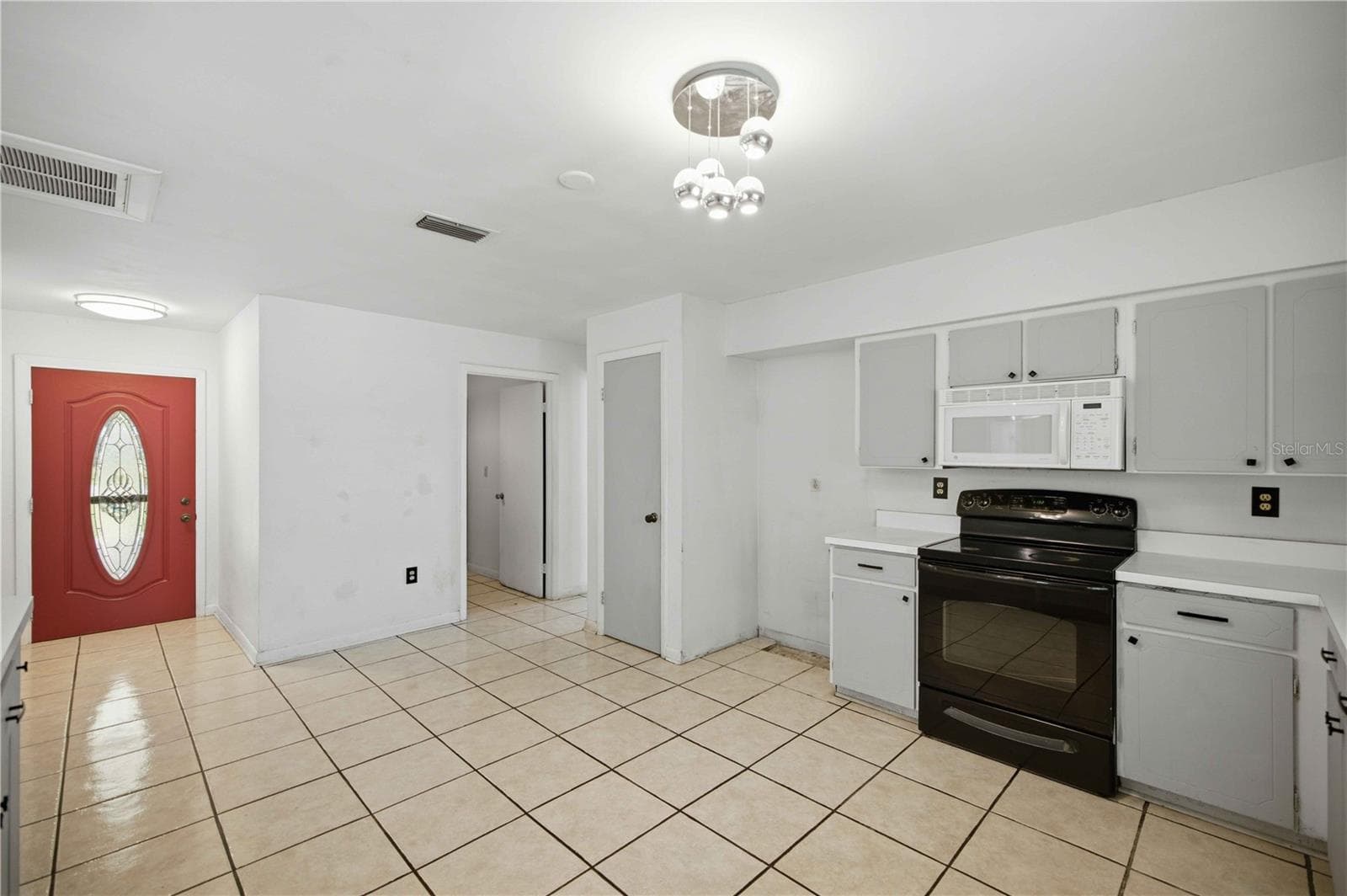Single Family Residence at 3711 SW 25TH PL, OCALA, photo 8 of 41