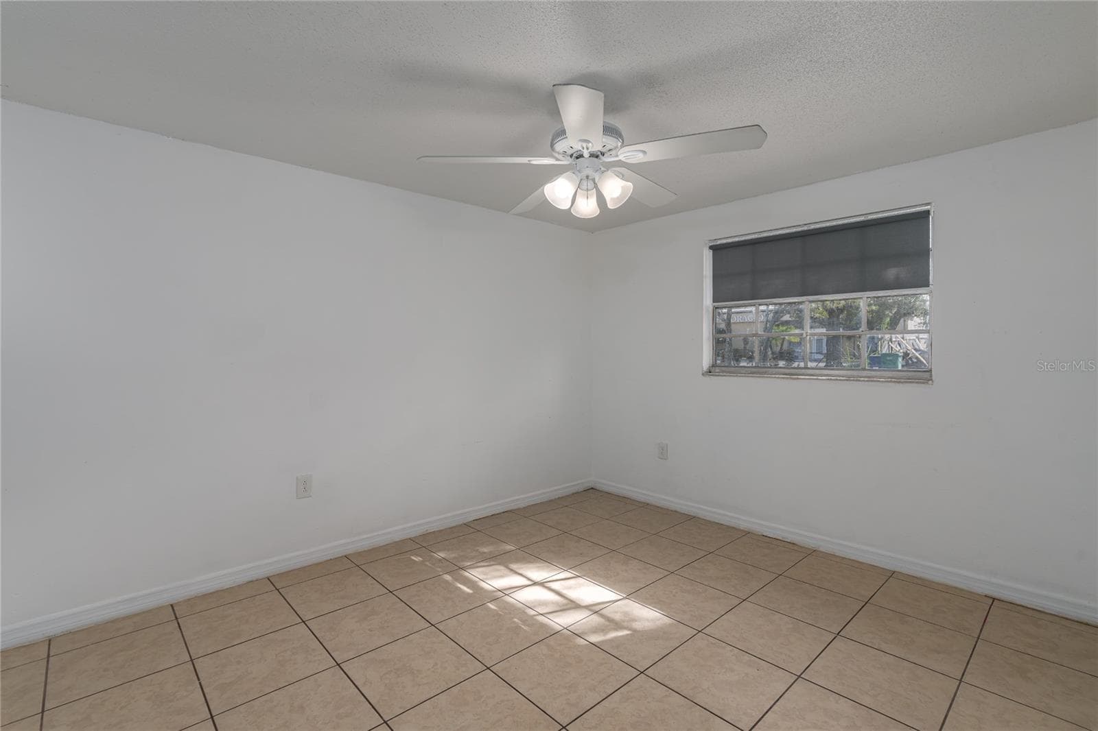 1324 59th Ave E, Bedroom 1 - 1324 59TH AVE E, BRADENTON