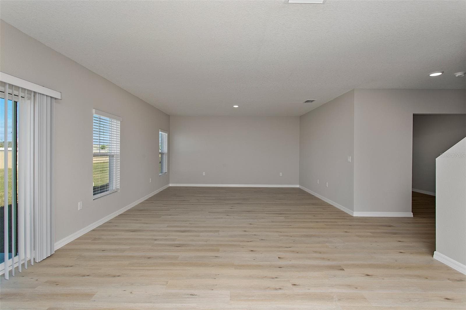 Single Family Residence at 36675 THORNHEDGE DR, ZEPHYRHILLS, photo 13 of 31