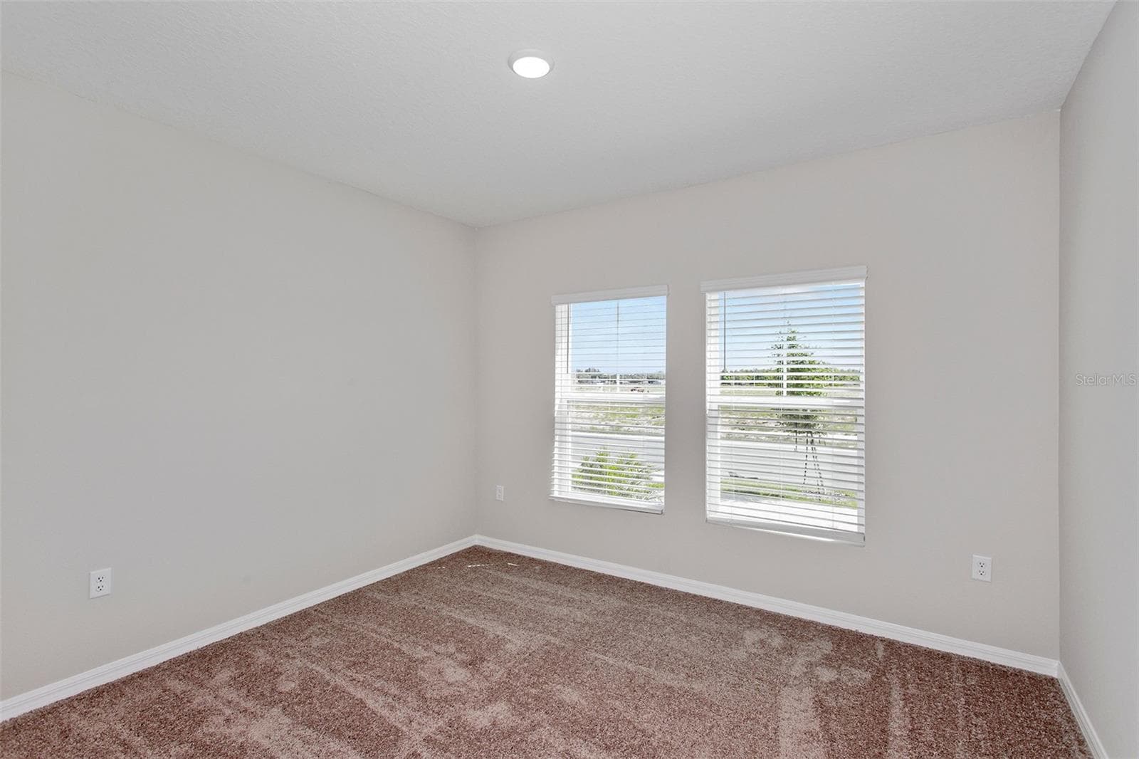 Single Family Residence at 36675 THORNHEDGE DR, ZEPHYRHILLS, photo 15 of 31