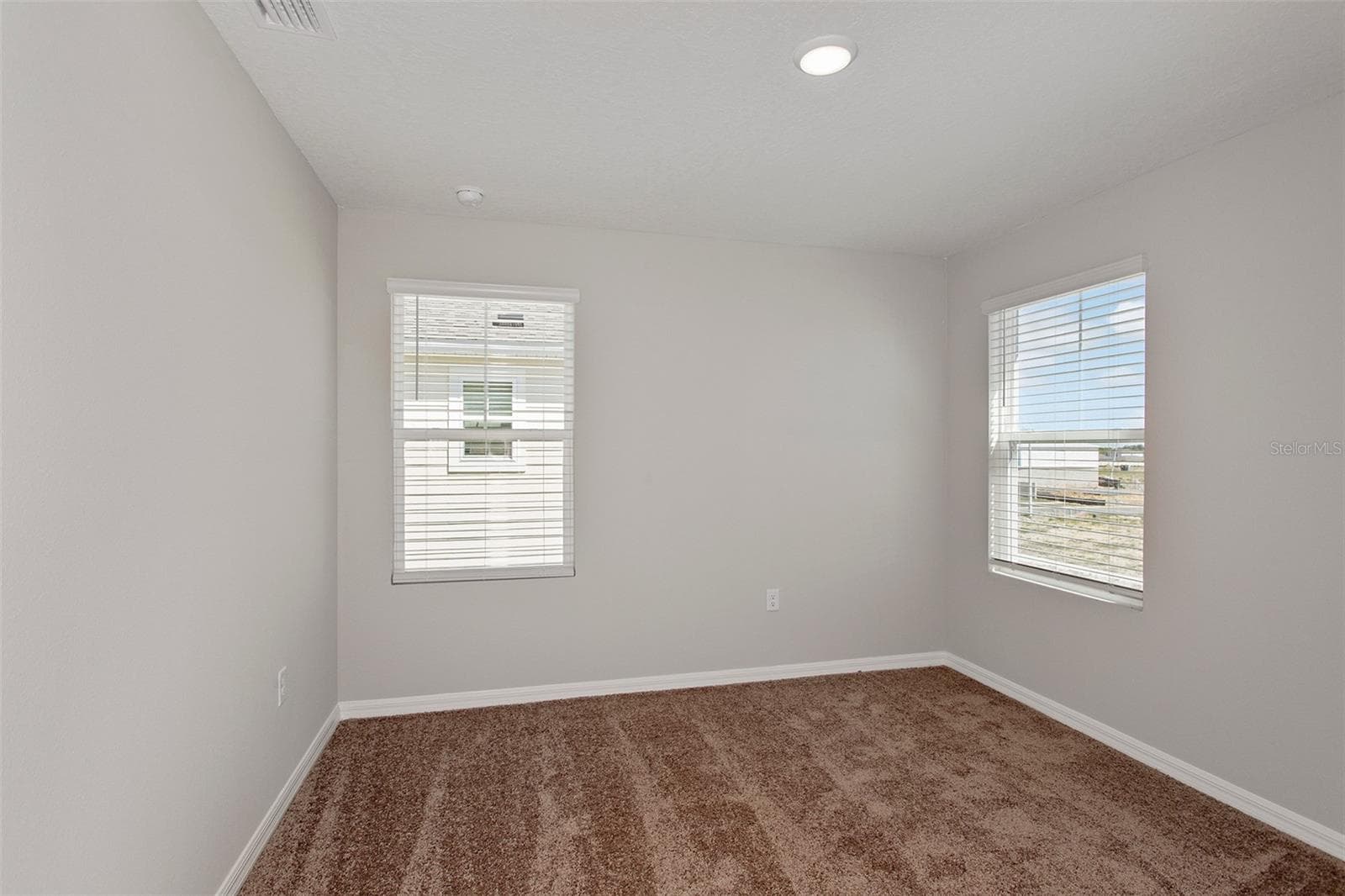 Single Family Residence at 36675 THORNHEDGE DR, ZEPHYRHILLS, photo 16 of 31
