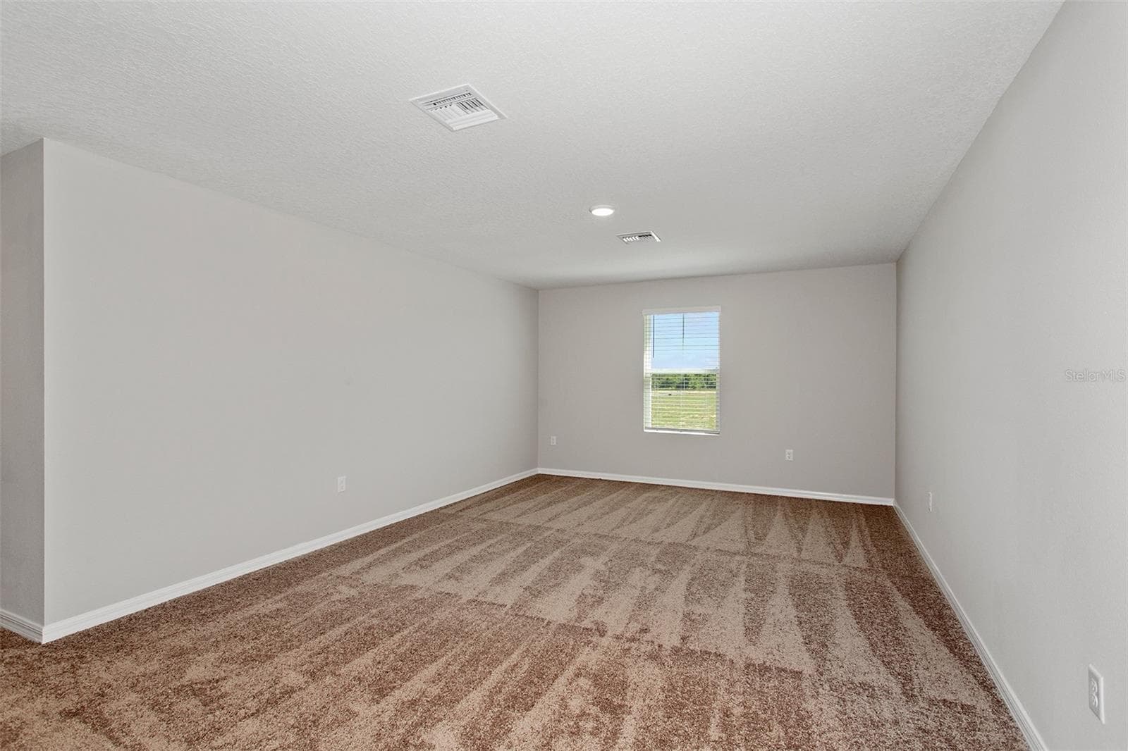 Single Family Residence at 36675 THORNHEDGE DR, ZEPHYRHILLS, photo 22 of 31