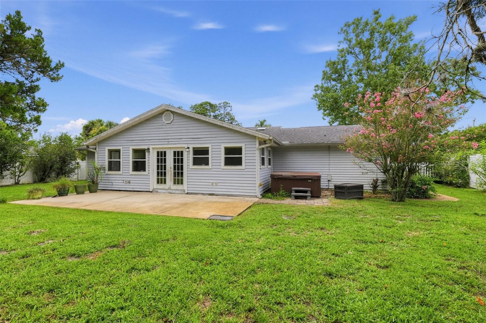 Single Family Residence at 5 BANNER LN, PALM COAST, photo 2 of 15