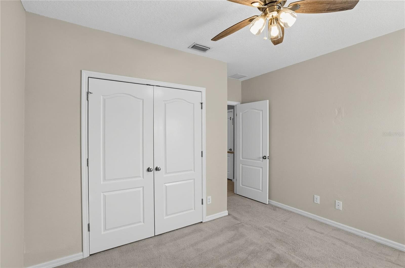Single Family Residence at 171 HYDRA WAY, GROVELAND, photo 14 of 28
