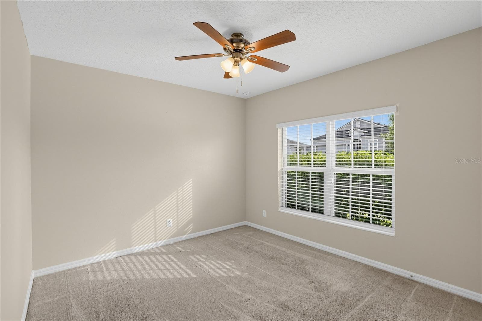Single Family Residence at 171 HYDRA WAY, GROVELAND, photo 19 of 28