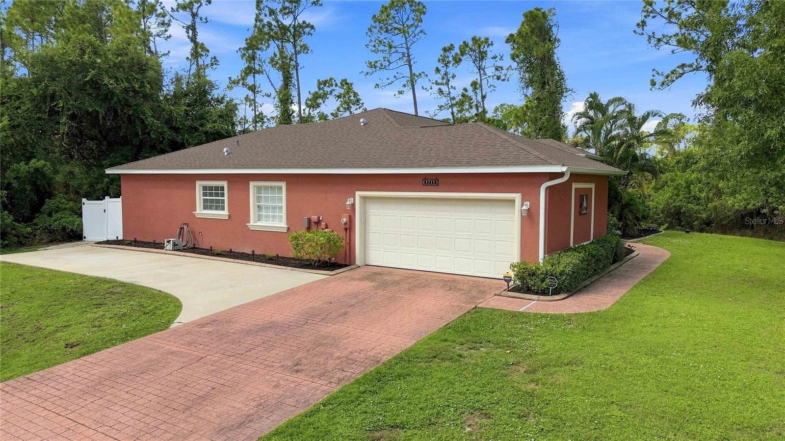 Single Family Residence at 1711 NAFTAL RD, NORTH PORT, photo 4 of 75