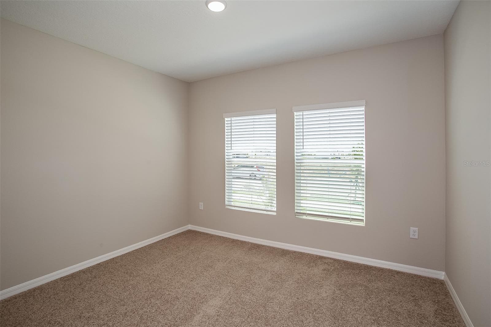 Single Family Residence at 36668 THORNHEDGE DR, ZEPHYRHILLS, photo 14 of 30