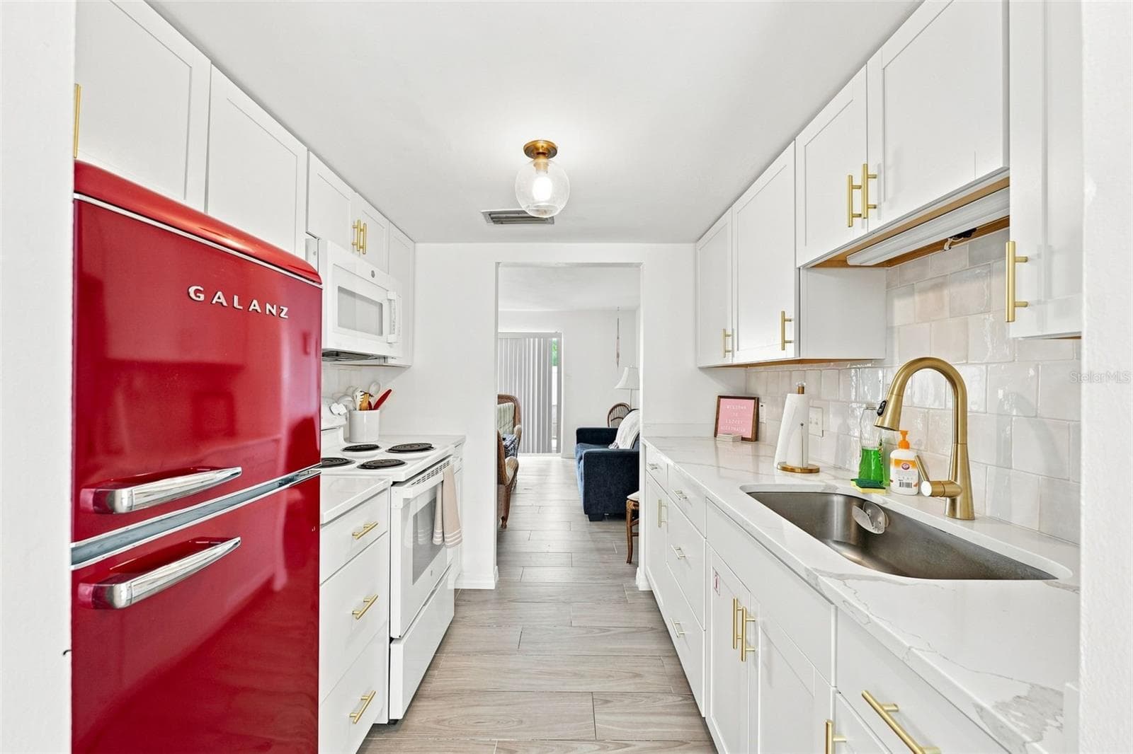 Condominium at 4215 E BAY DR #1403, CLEARWATER, photo 4 of 30