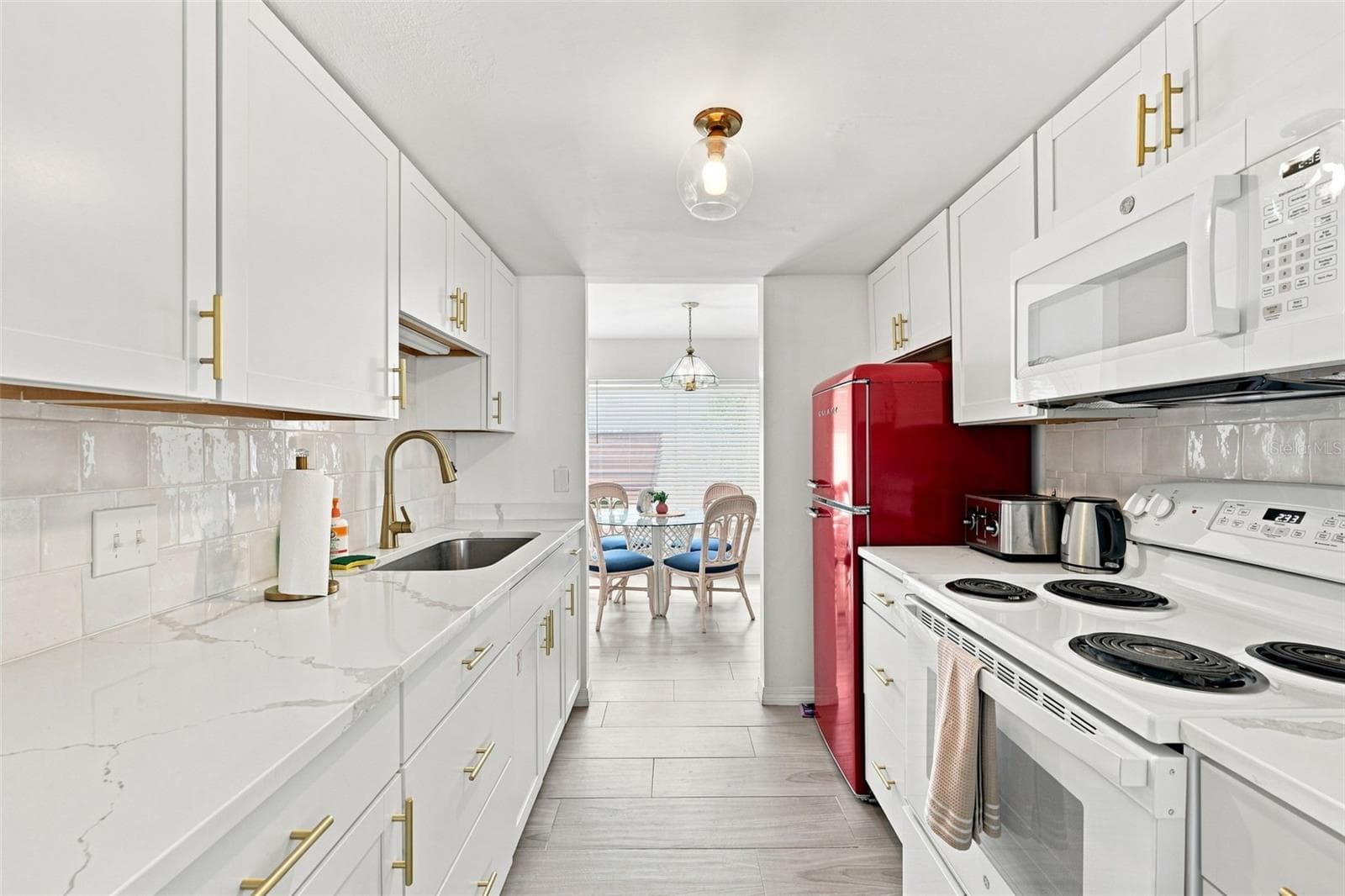 Condominium at 4215 E BAY DR #1403, CLEARWATER, photo 5 of 30