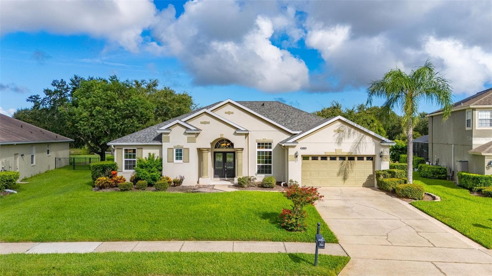 2039 HARBOR COVE WAY