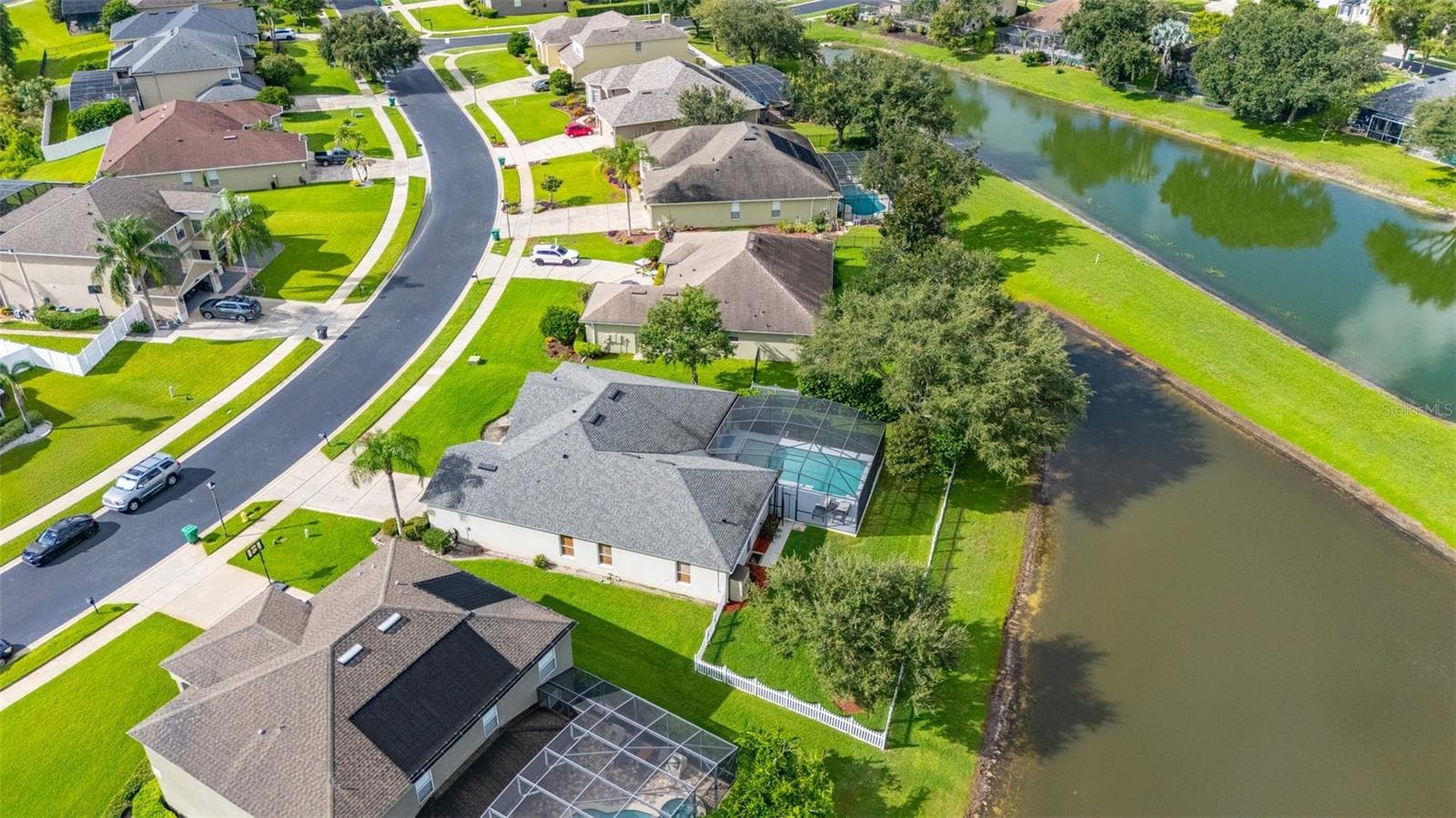 Single Family Residence at 2039 HARBOR COVE WAY, WINTER GARDEN, photo 47 of 48