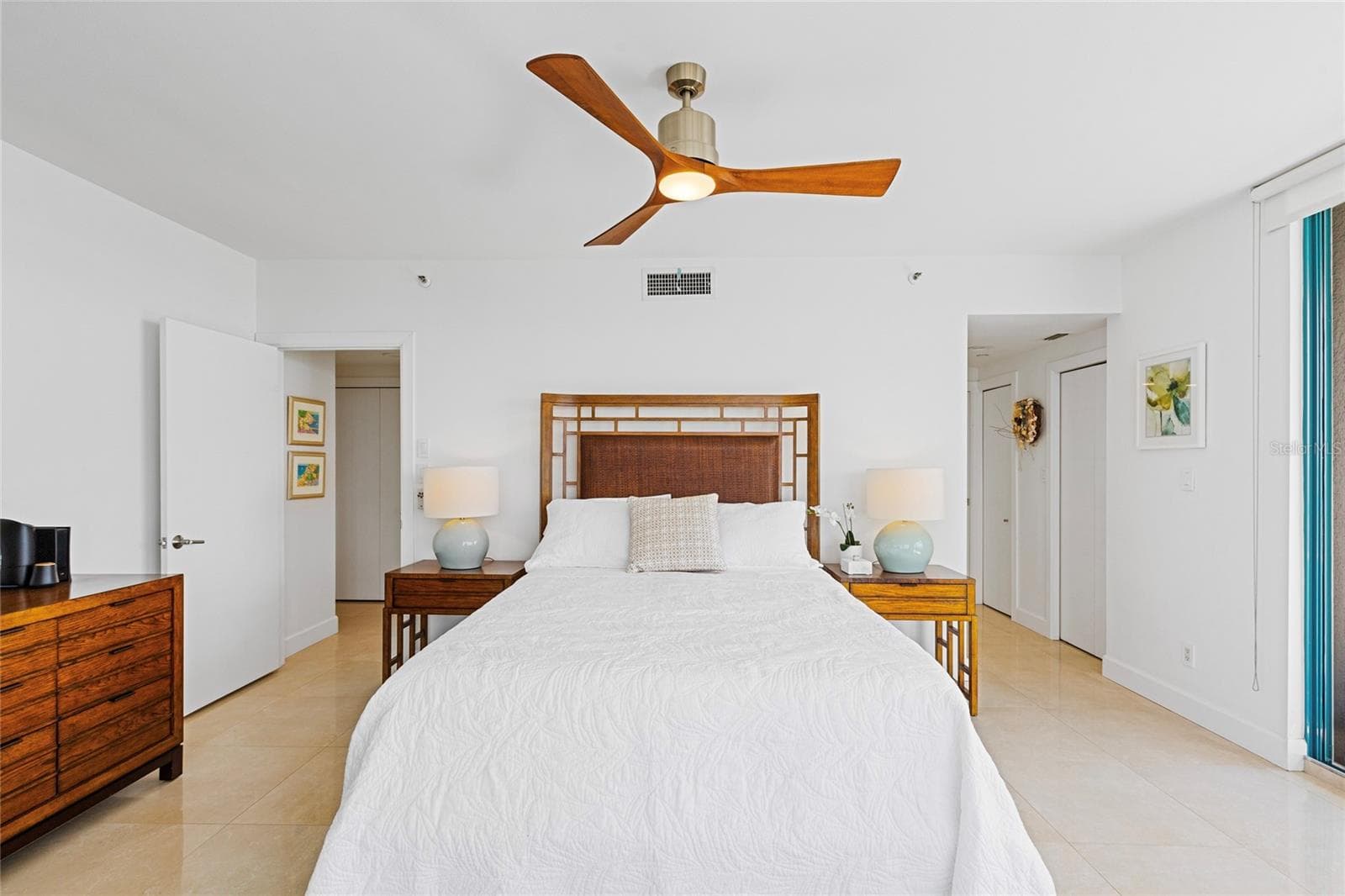 Condominium at 1520 GULF BLVD #1807, CLEARWATER BEACH, photo 20 of 52