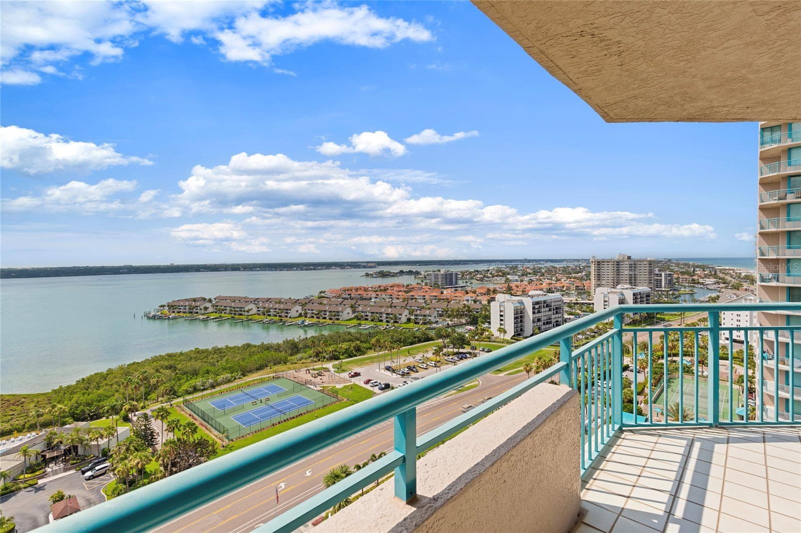 Condominium at 1520 GULF BLVD #1807, CLEARWATER BEACH, photo 23 of 52
