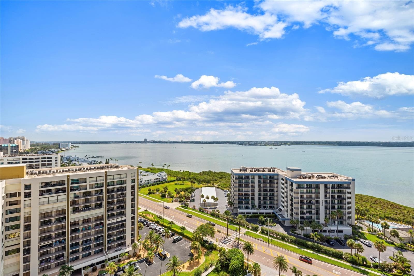 Condominium at 1520 GULF BLVD #1807, CLEARWATER BEACH, photo 25 of 52
