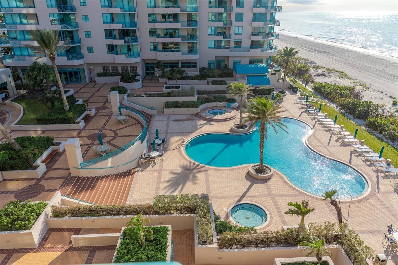 Condominium at 1520 GULF BLVD #1807, CLEARWATER BEACH, photo 39 of 52