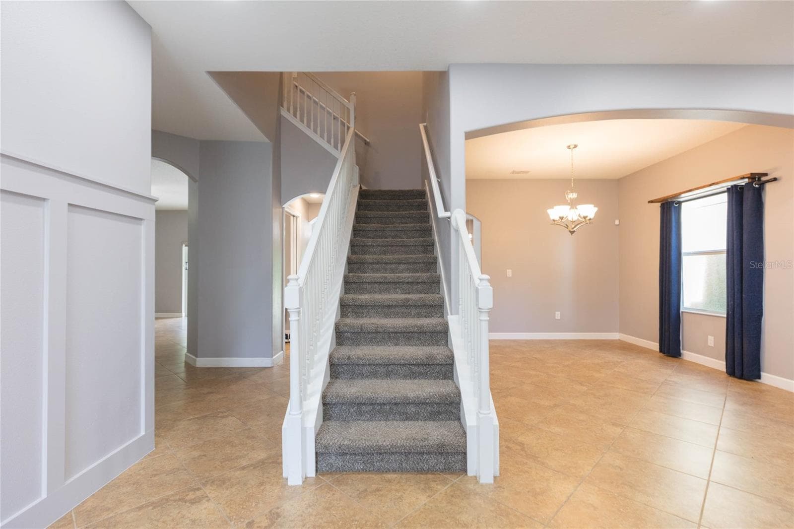 Single Family Residence at 11508 MANSFIELD POINT DR, RIVERVIEW, photo 4 of 47