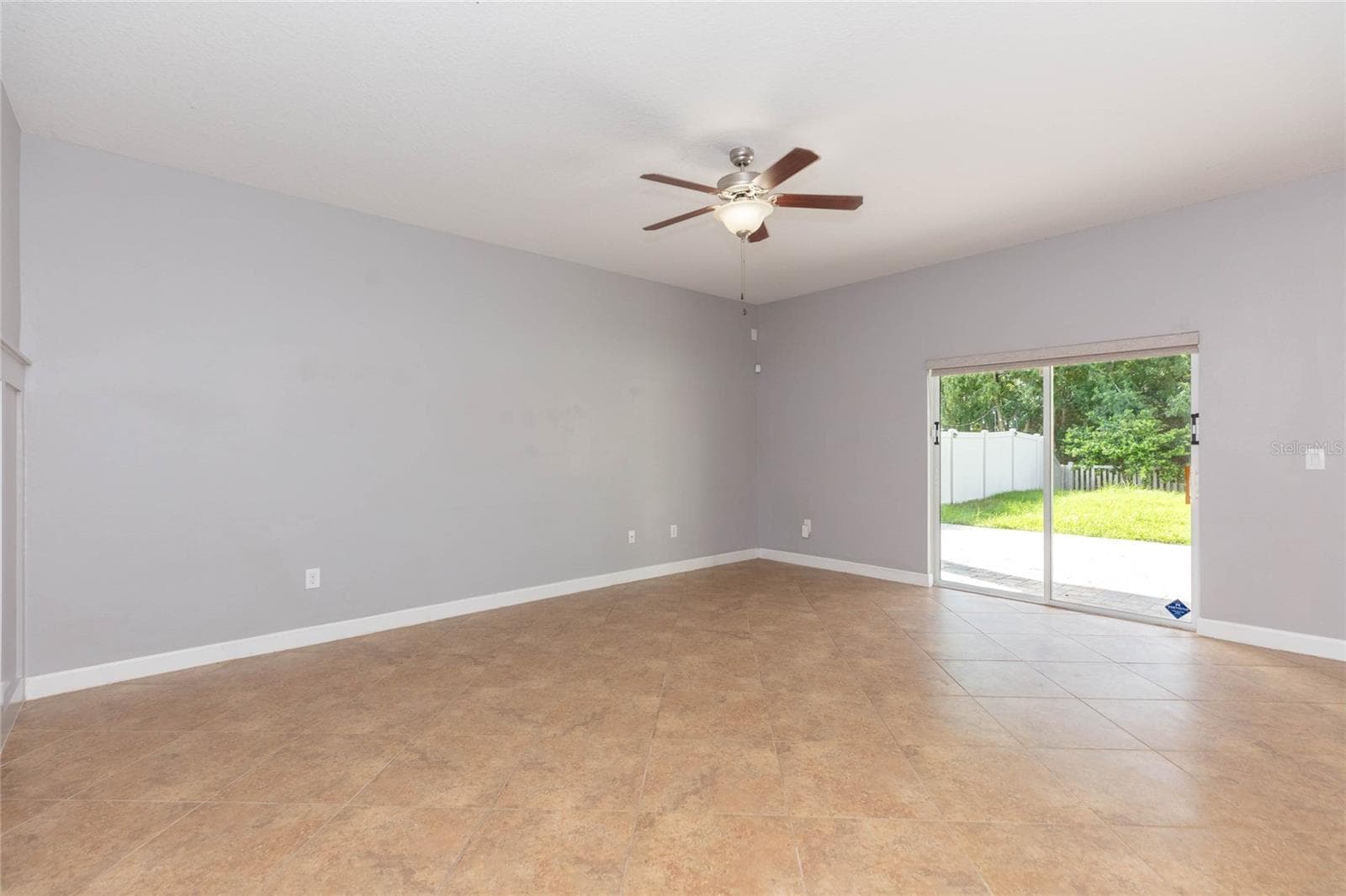 Single Family Residence at 11508 MANSFIELD POINT DR, RIVERVIEW, photo 13 of 47