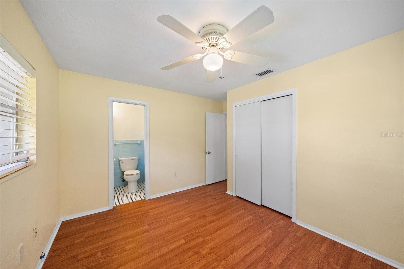 Single Family Residence at 5507 HARBOR RD, BRADENTON, photo 16 of 36