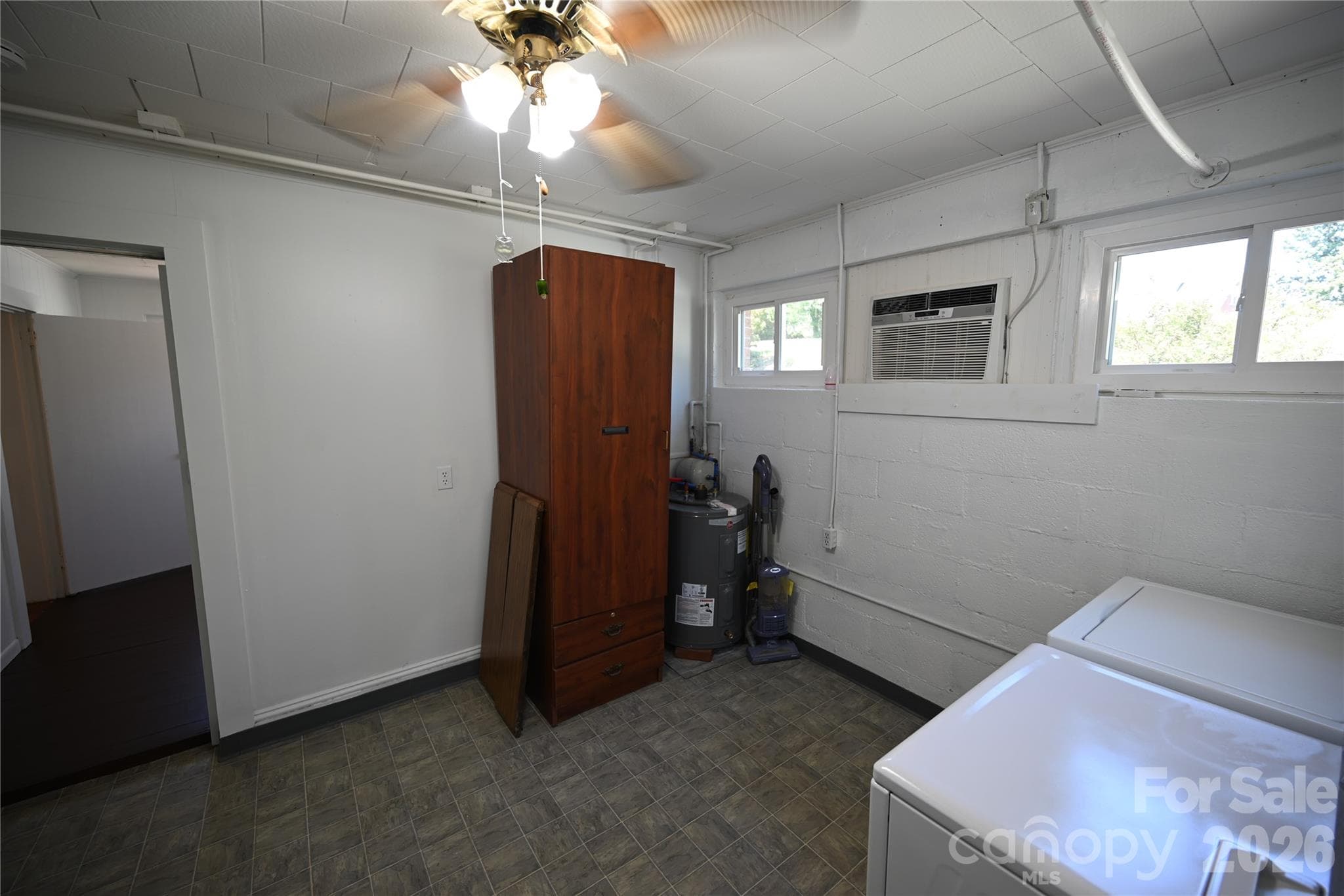 Single Family Residence at 105 Owens Avenue NE, Drexel, photo 15 of 38