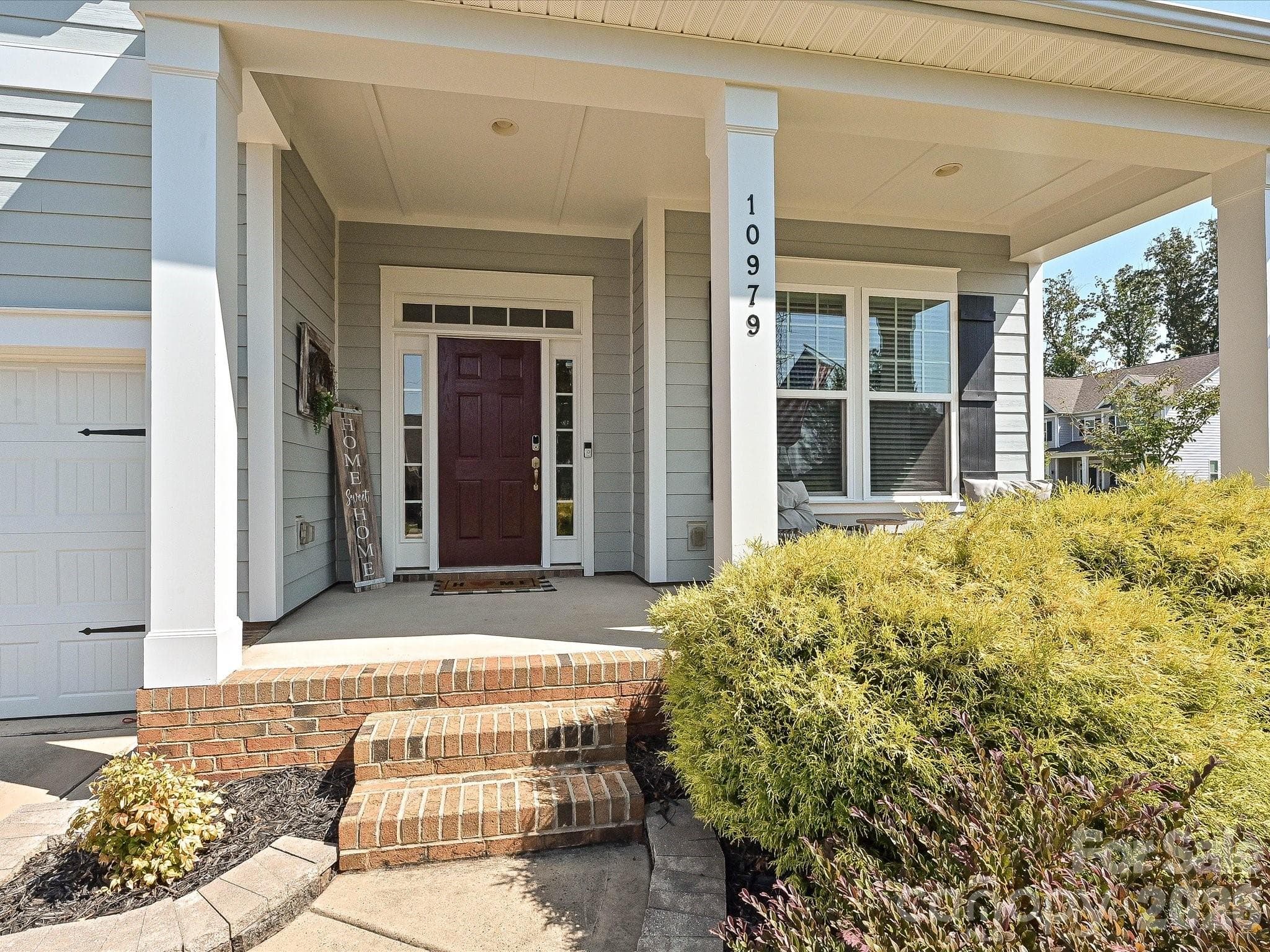 Single Family Residence at 10979 Sparkle Creek Drive, Midland, photo 3 of 47