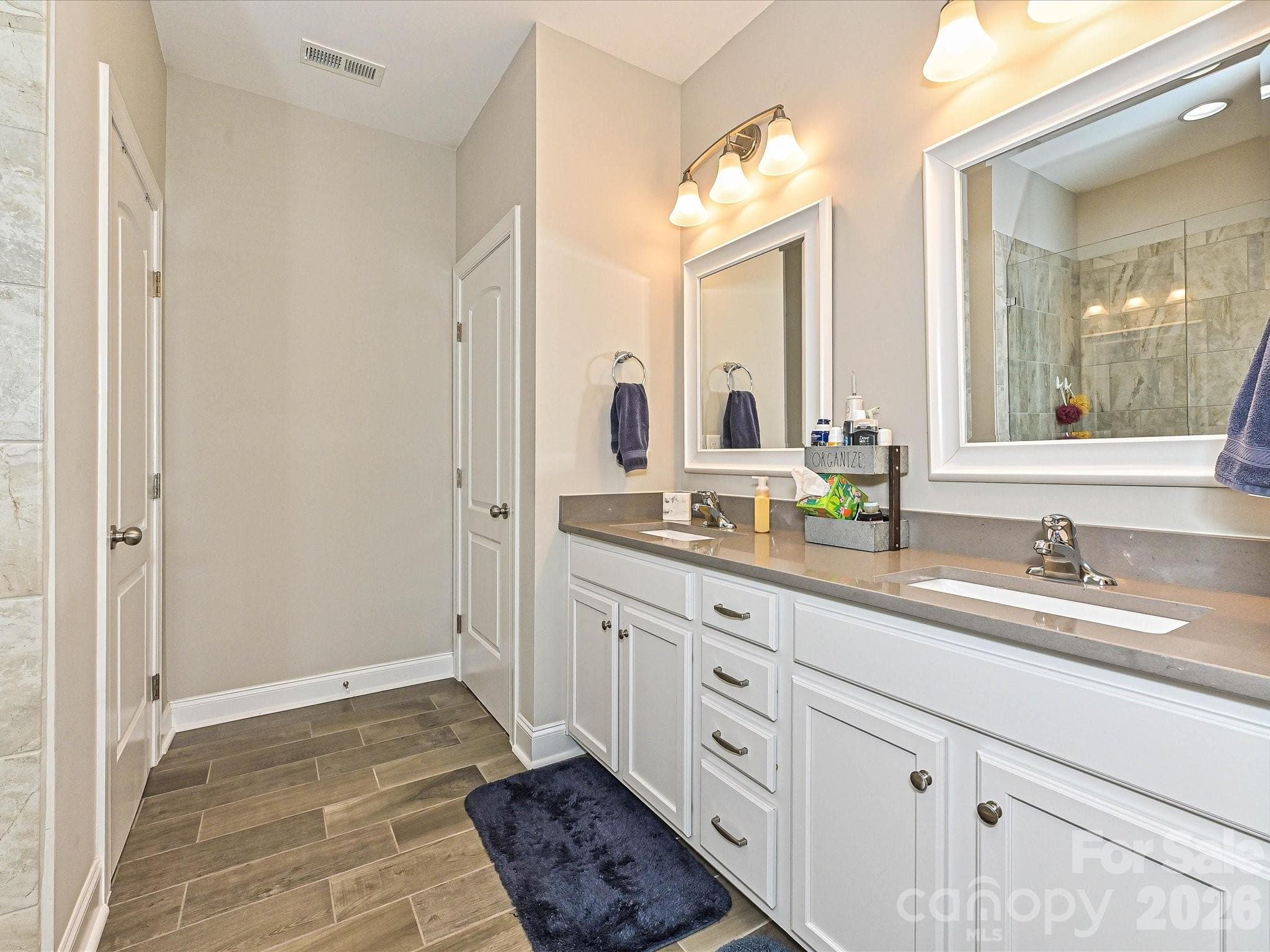 Single Family Residence at 10979 Sparkle Creek Drive, Midland, photo 28 of 47