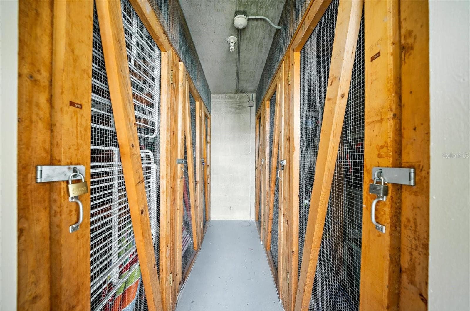 Storage area to keep your beach toys in - 868 BAYWAY BLVD #307, CLEARWATER BEACH