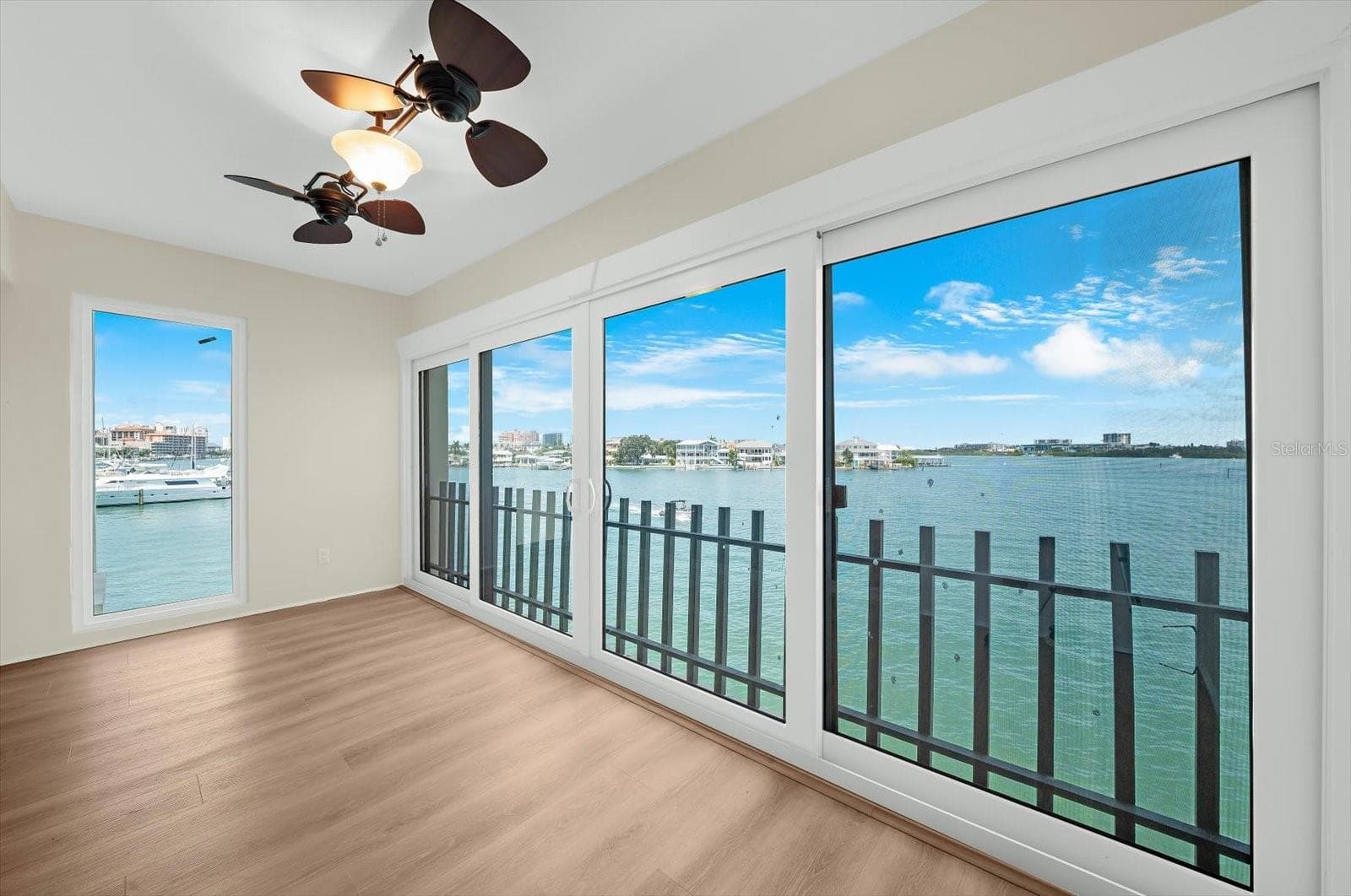 868 BAYWAY BLVD #307