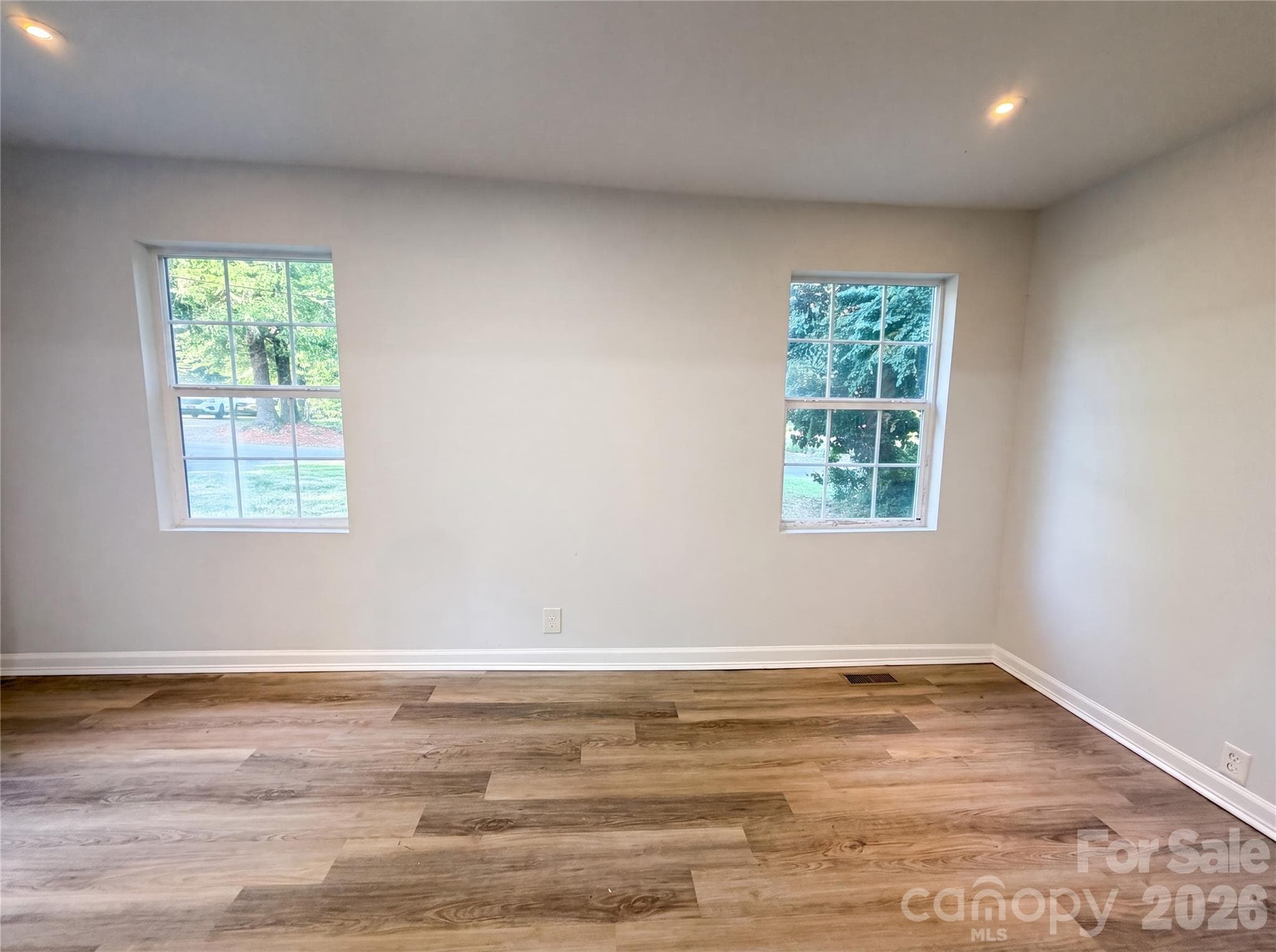 Single Family Residence at 224 Avery Street, Fort Mill, photo 12 of 15