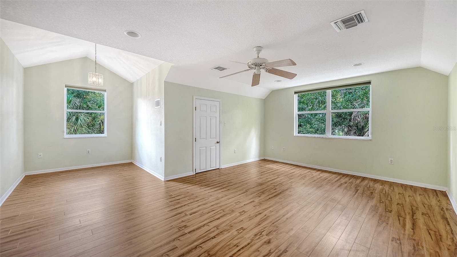 Single Family Residence at 2046 CORDES ST, OSPREY, photo 17 of 43