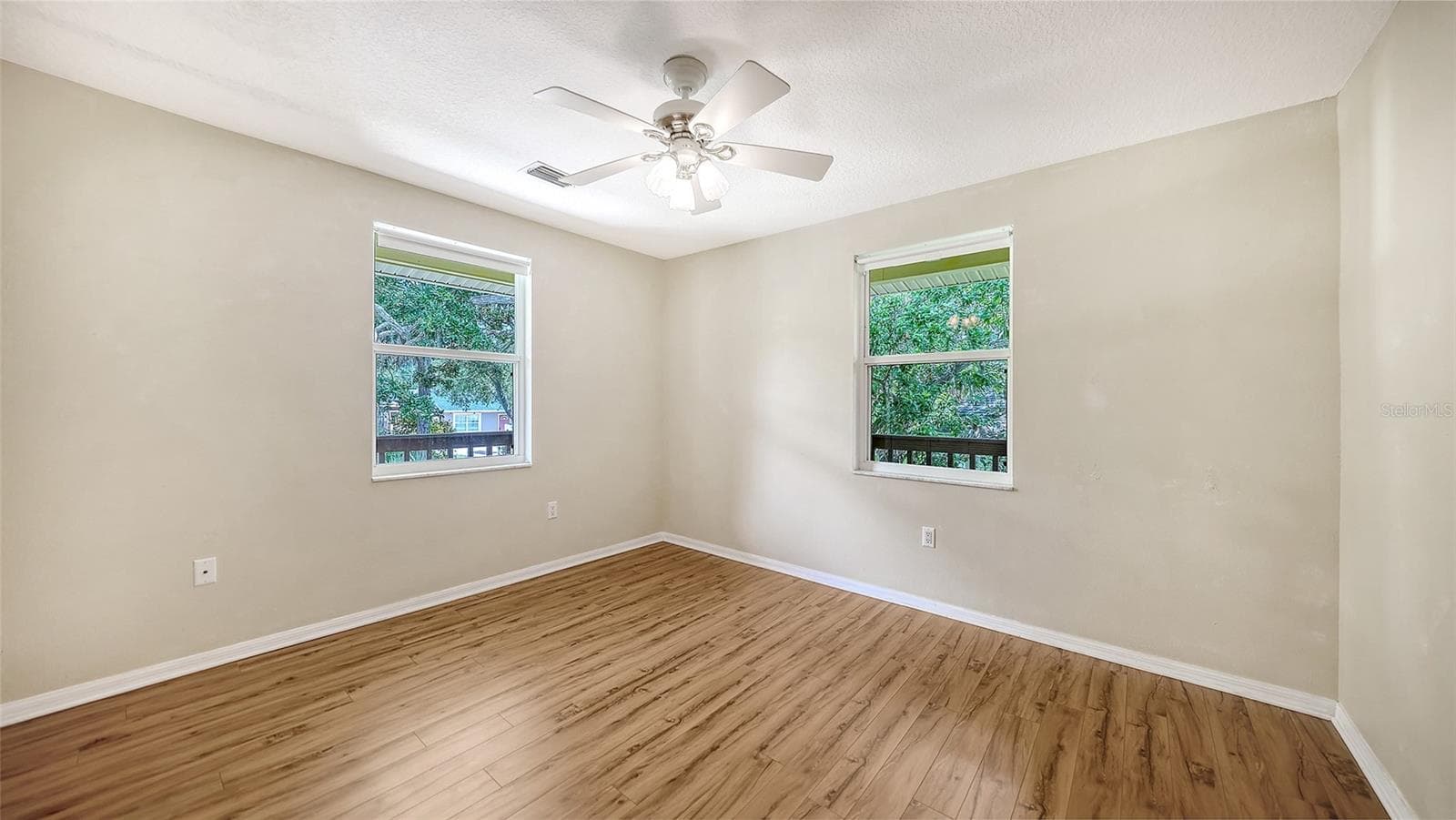 Single Family Residence at 2046 CORDES ST, OSPREY, photo 21 of 43