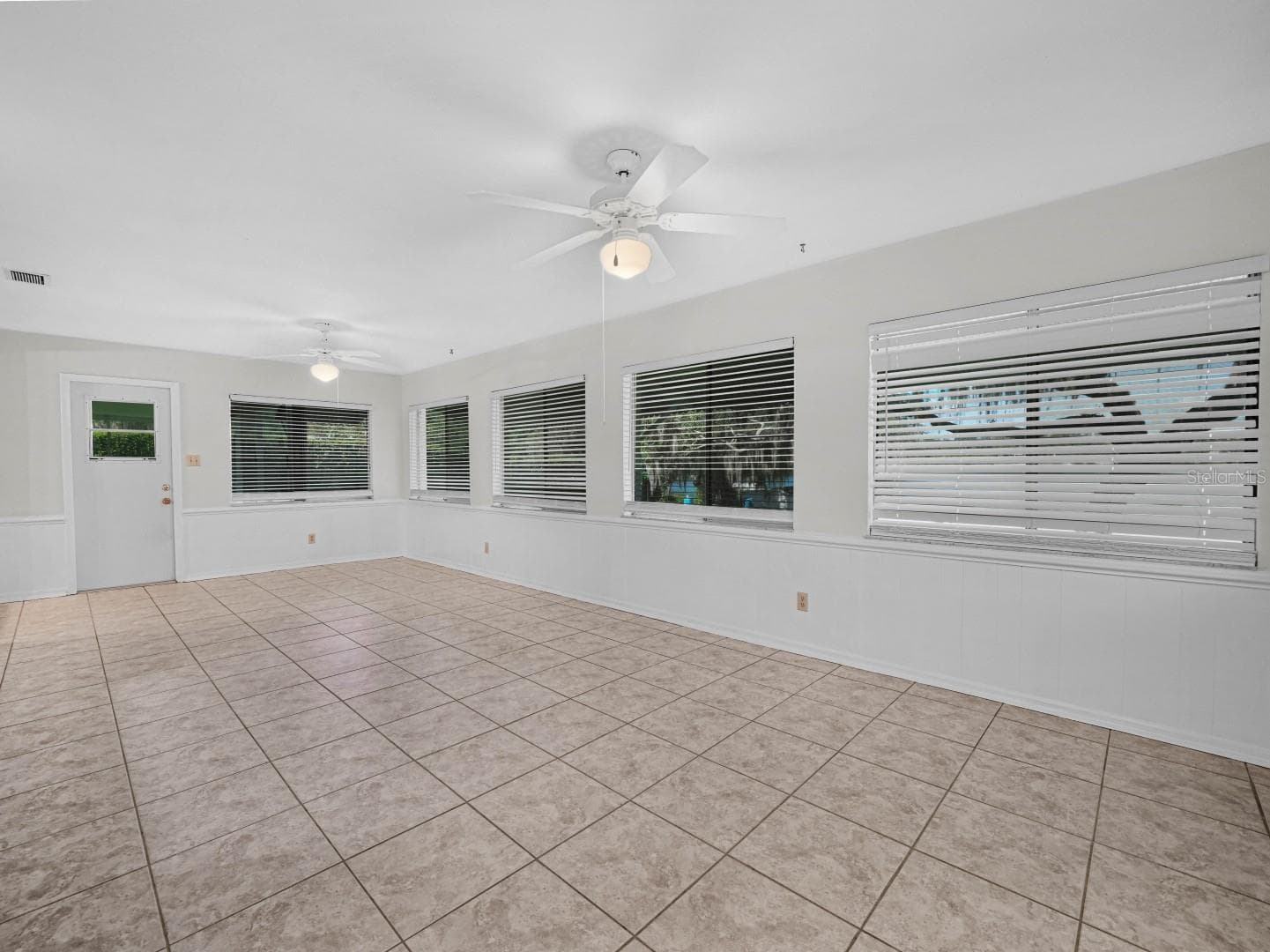 Single Family Residence at 619 LAKE BLUE DR, LAKE PLACID, photo 25 of 47