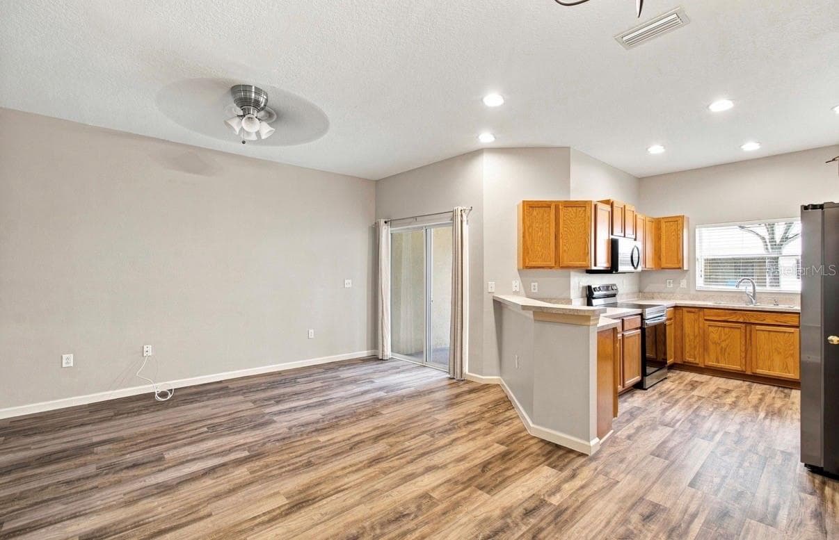 Townhouse at 9904 VENETIAN RIVER WAY, TAMPA, photo 26 of 64