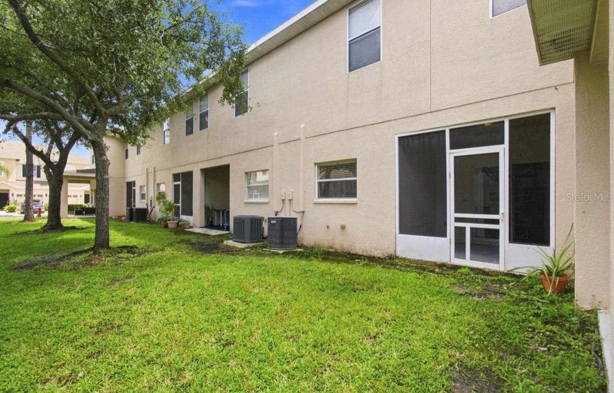 Townhouse at 9904 VENETIAN RIVER WAY, TAMPA, photo 52 of 64