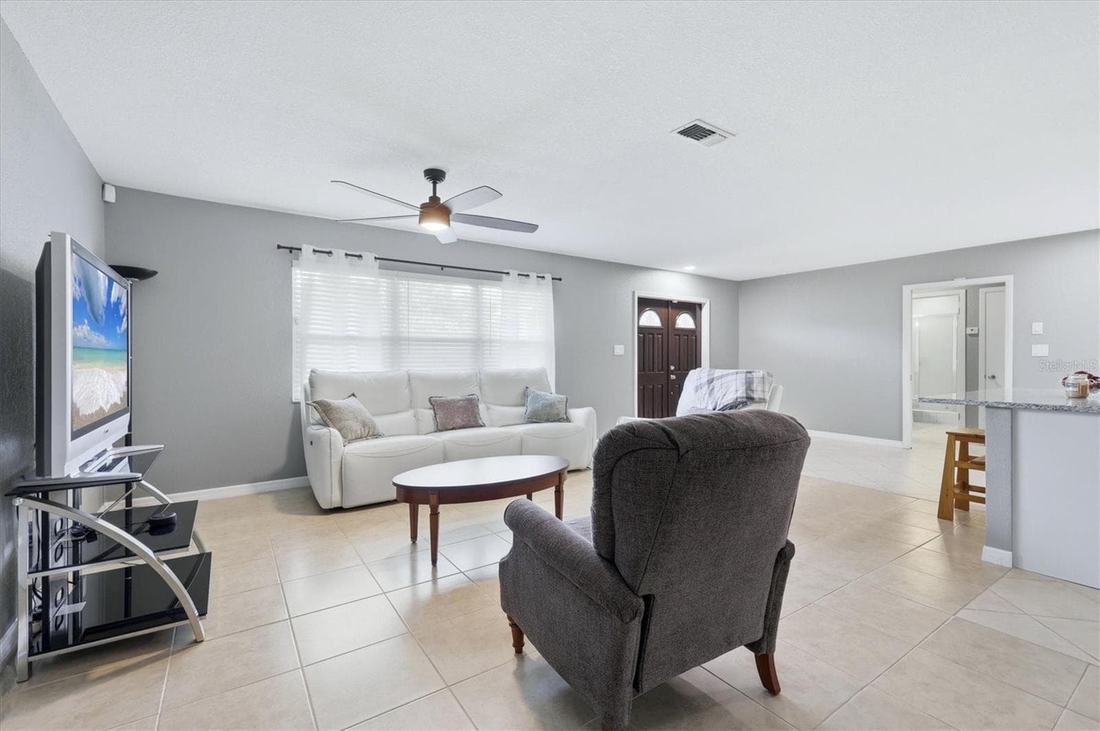 Single Family Residence at 15231 CHAMBERLAIN BLVD, PORT CHARLOTTE, photo 6 of 46