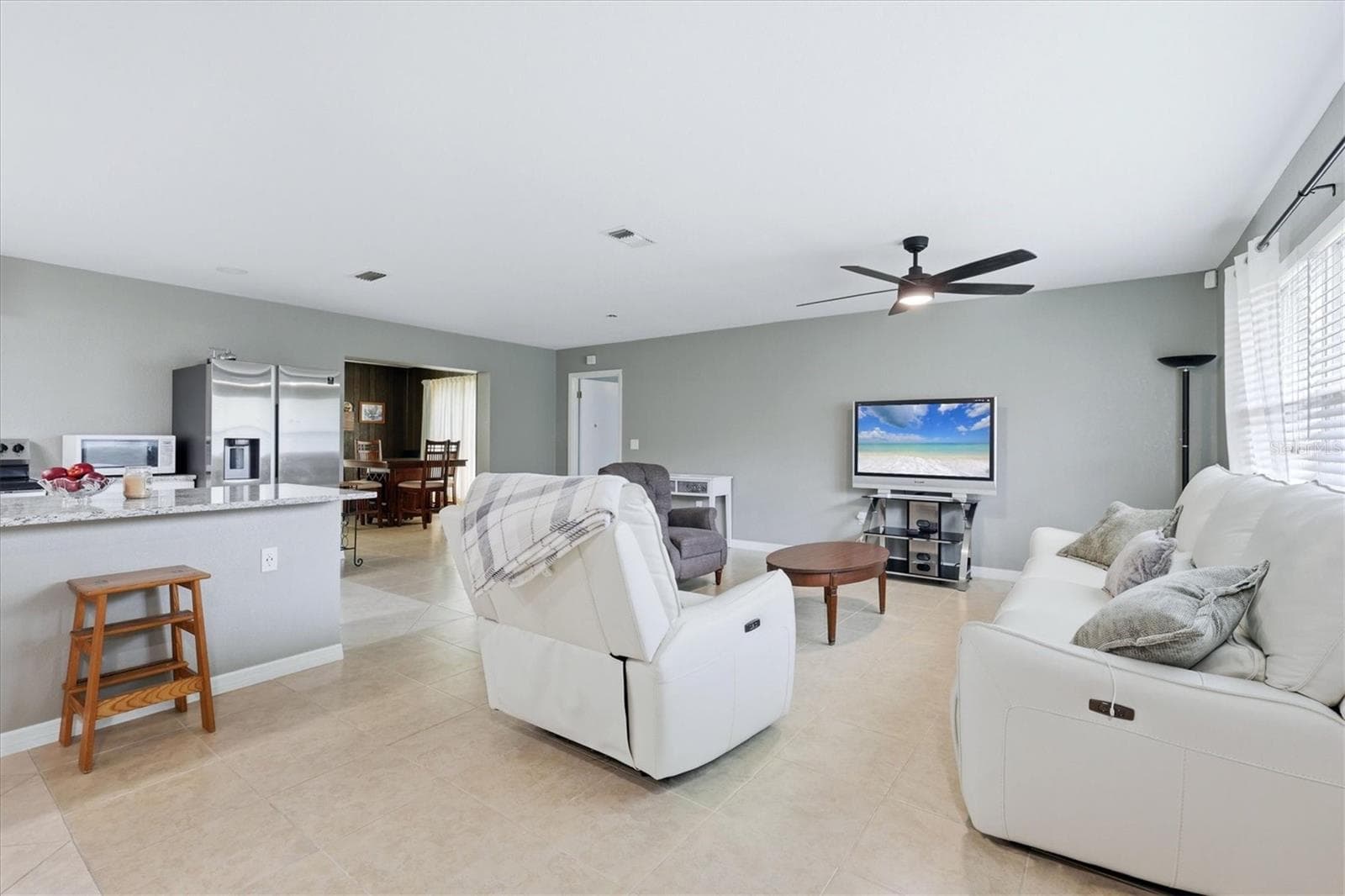 Single Family Residence at 15231 CHAMBERLAIN BLVD, PORT CHARLOTTE, photo 8 of 46