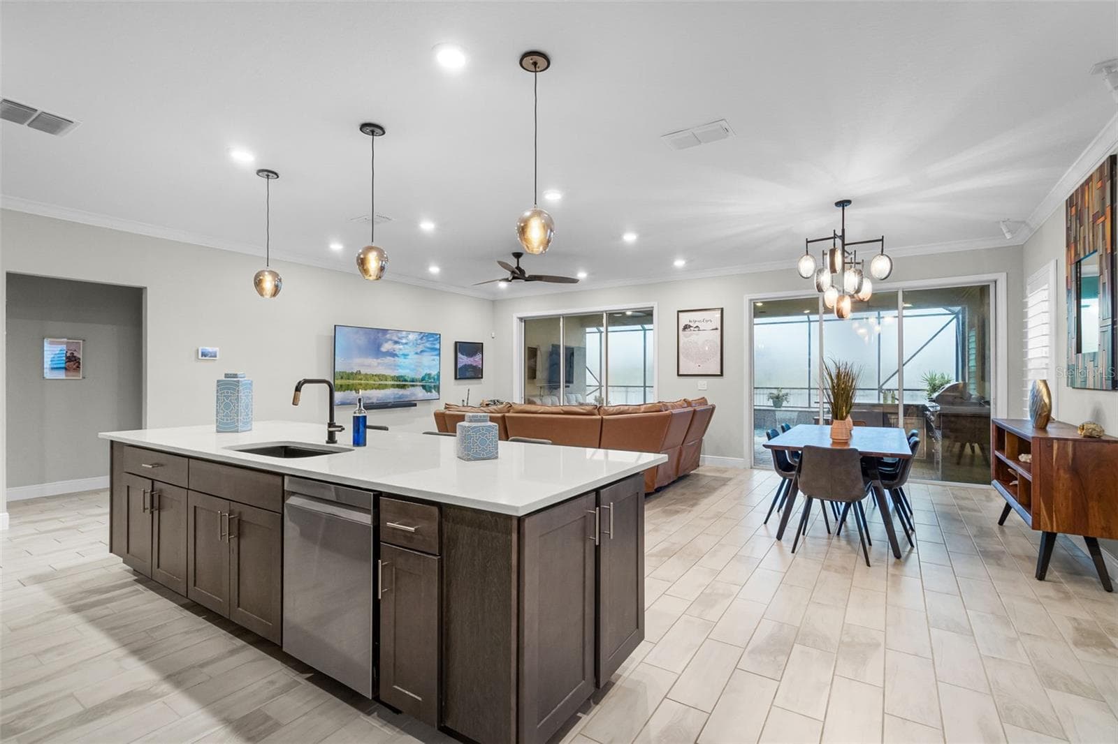 Single Family Residence at 298 JACKSON LOOP, DELAND, photo 11 of 50