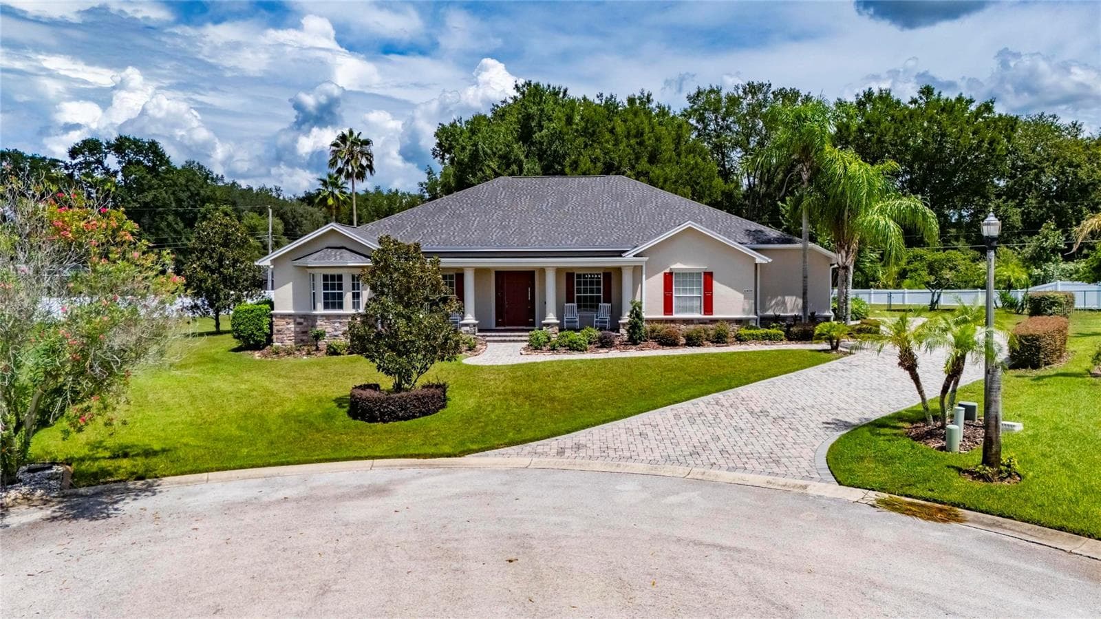 6408 WALKERS GLEN DR