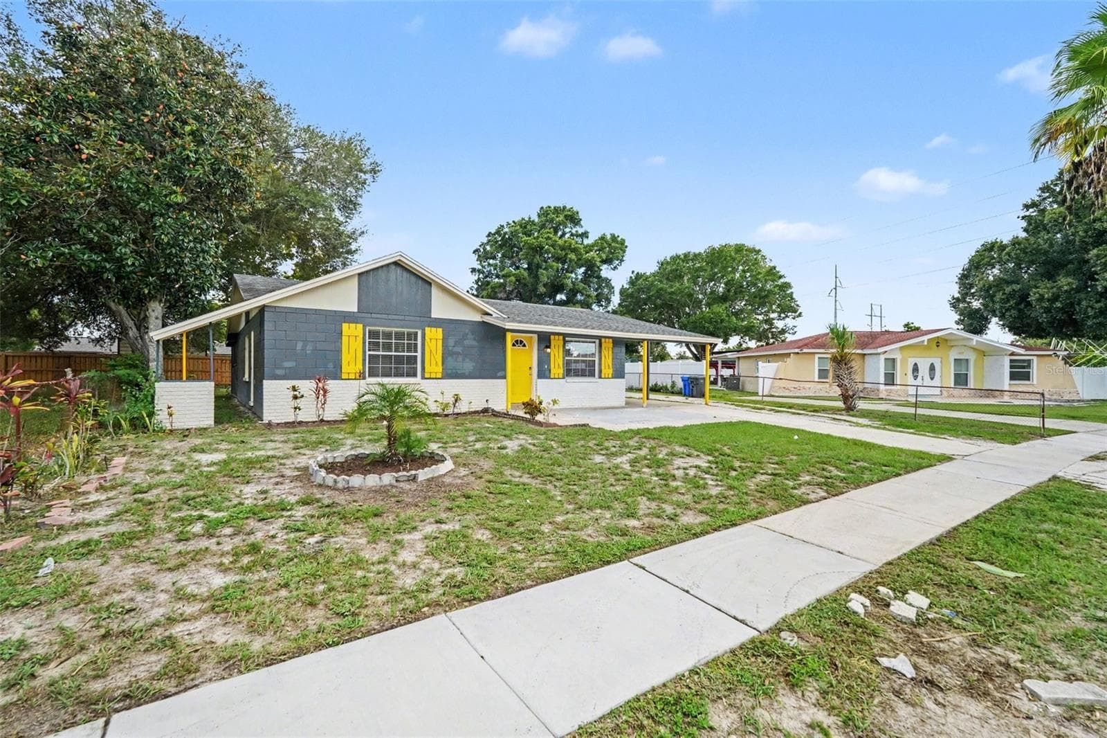 Single Family Residence at 8503 FISH LAKE RD, TAMPA, photo 2 of 30