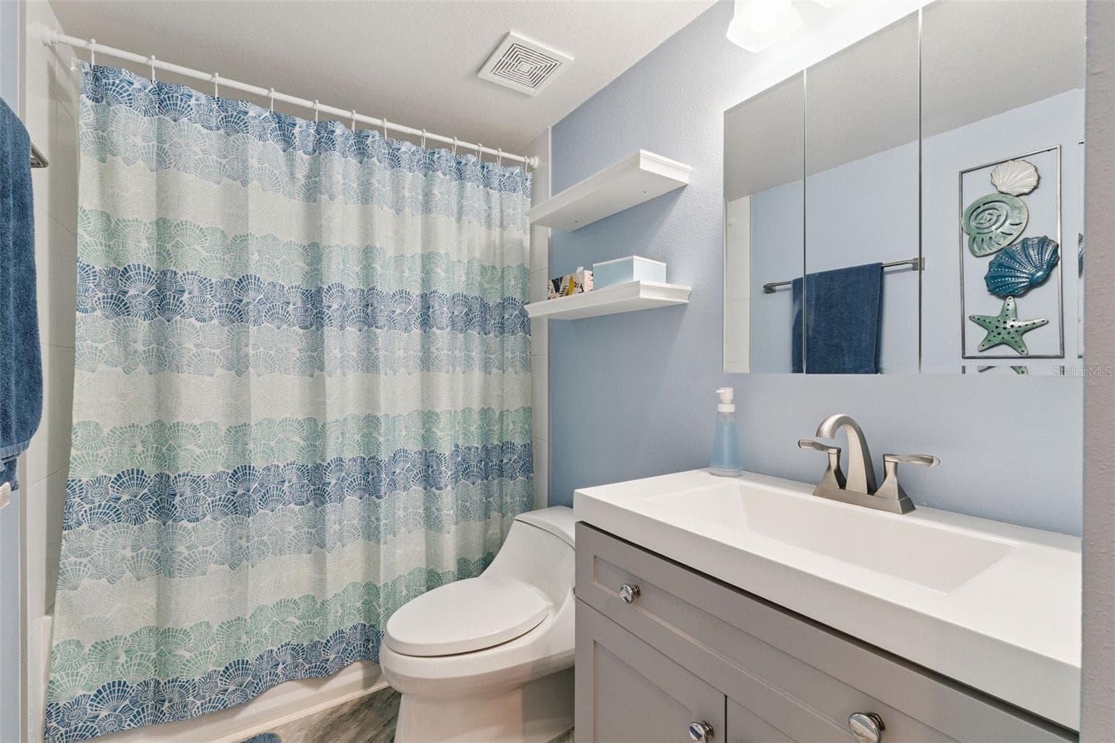Townhouse at 476 CLUB DR, WINTER SPRINGS, photo 17 of 31