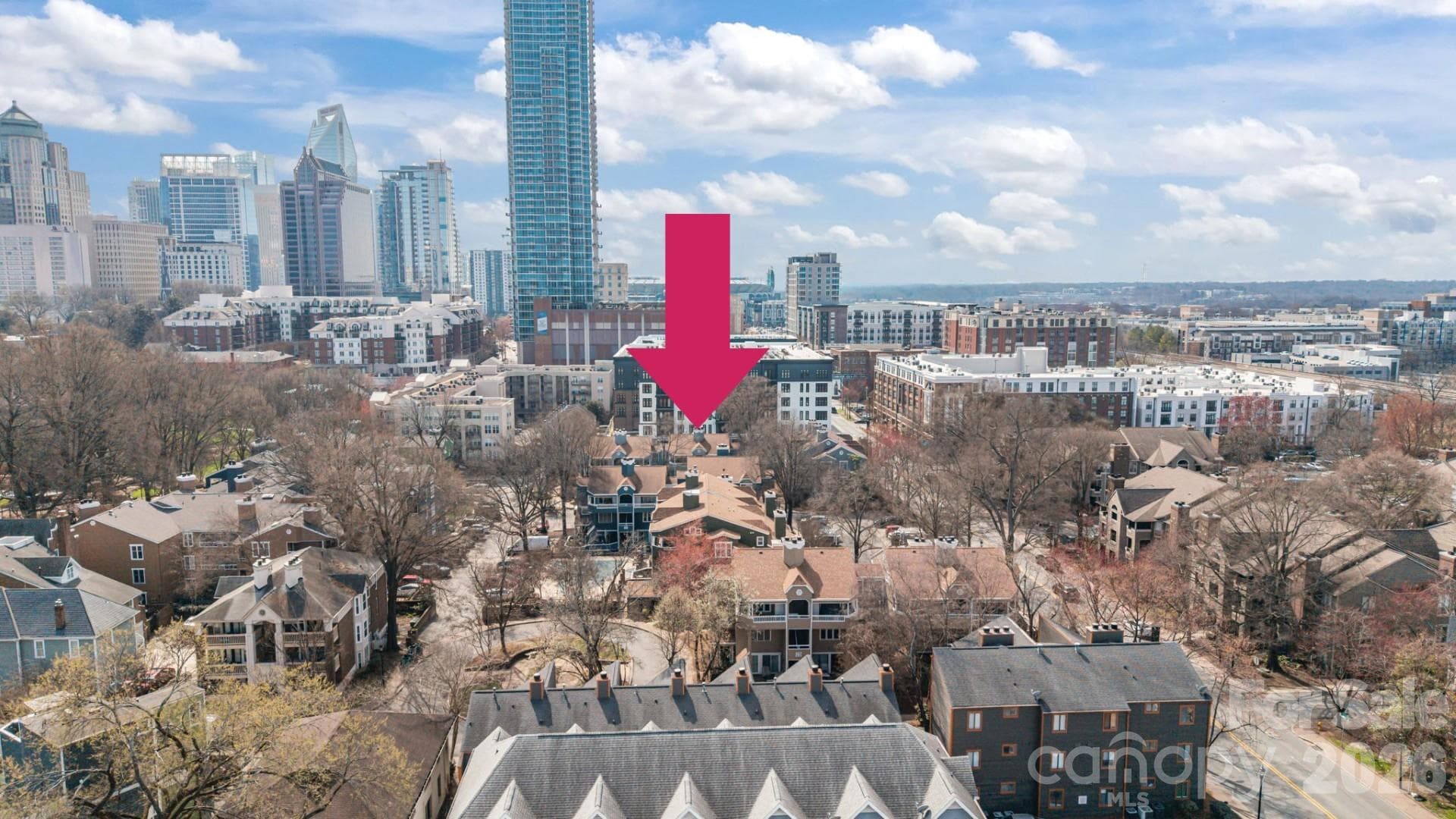 419 W 8th Street