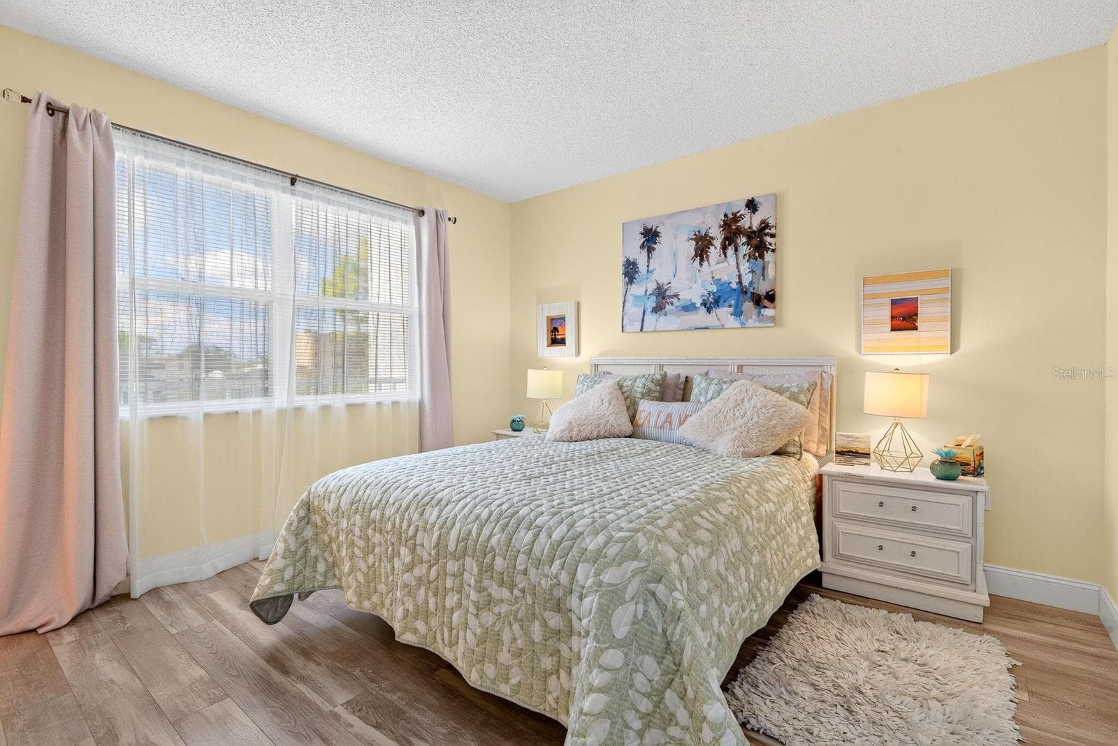 Guest Bedroom Facing front of home - 4240 IRONWOOD CIR #302A, BRADENTON
