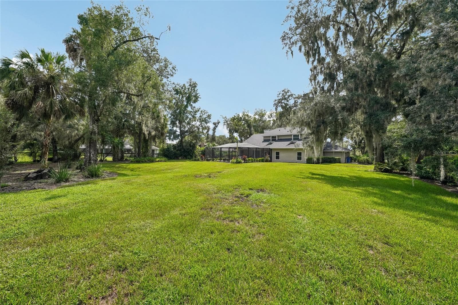 Single Family Residence at 4710 RIDGECLIFF DR, BRANDON, photo 65 of 75