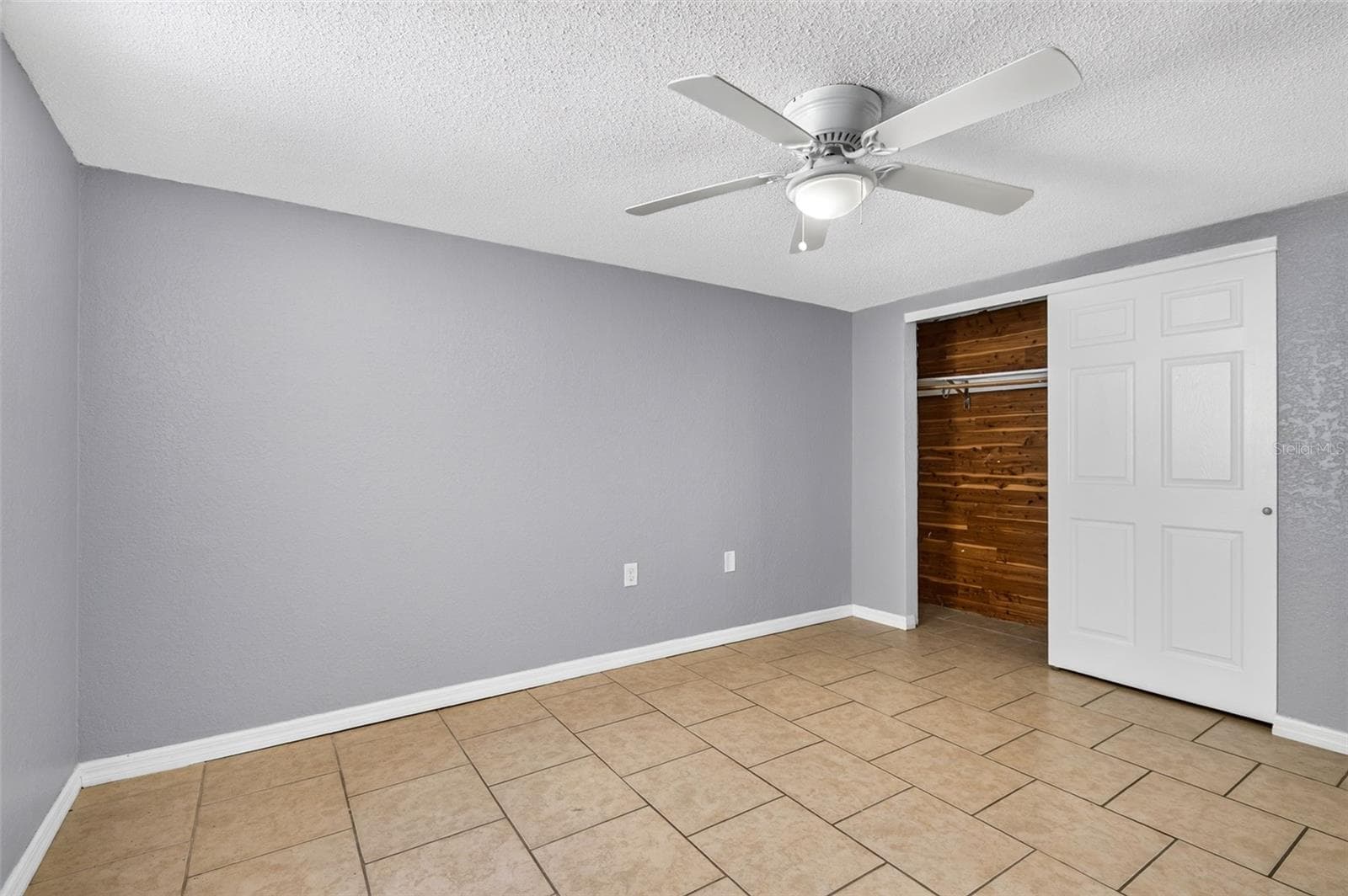 Single Family Residence at 9831 RAINBOW LN, PORT RICHEY, photo 15 of 24