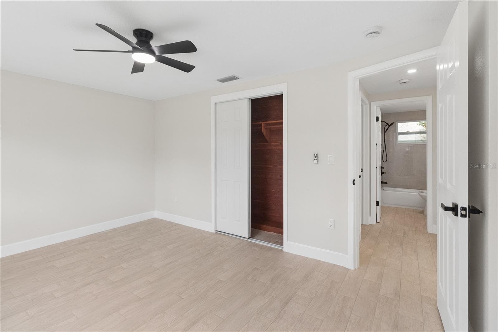 Single Family Residence at 12220 MEADOWBROOK LN, HUDSON, photo 25 of 39